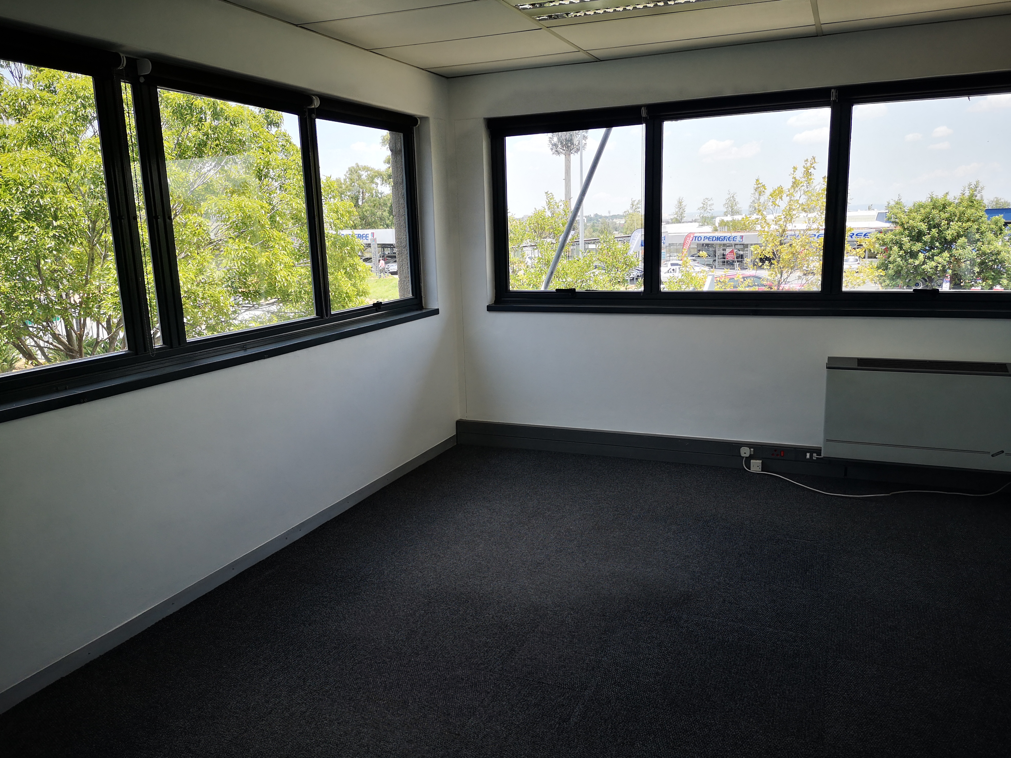 483m² Office Space to rent at Central Park - Midrand in Randjespark