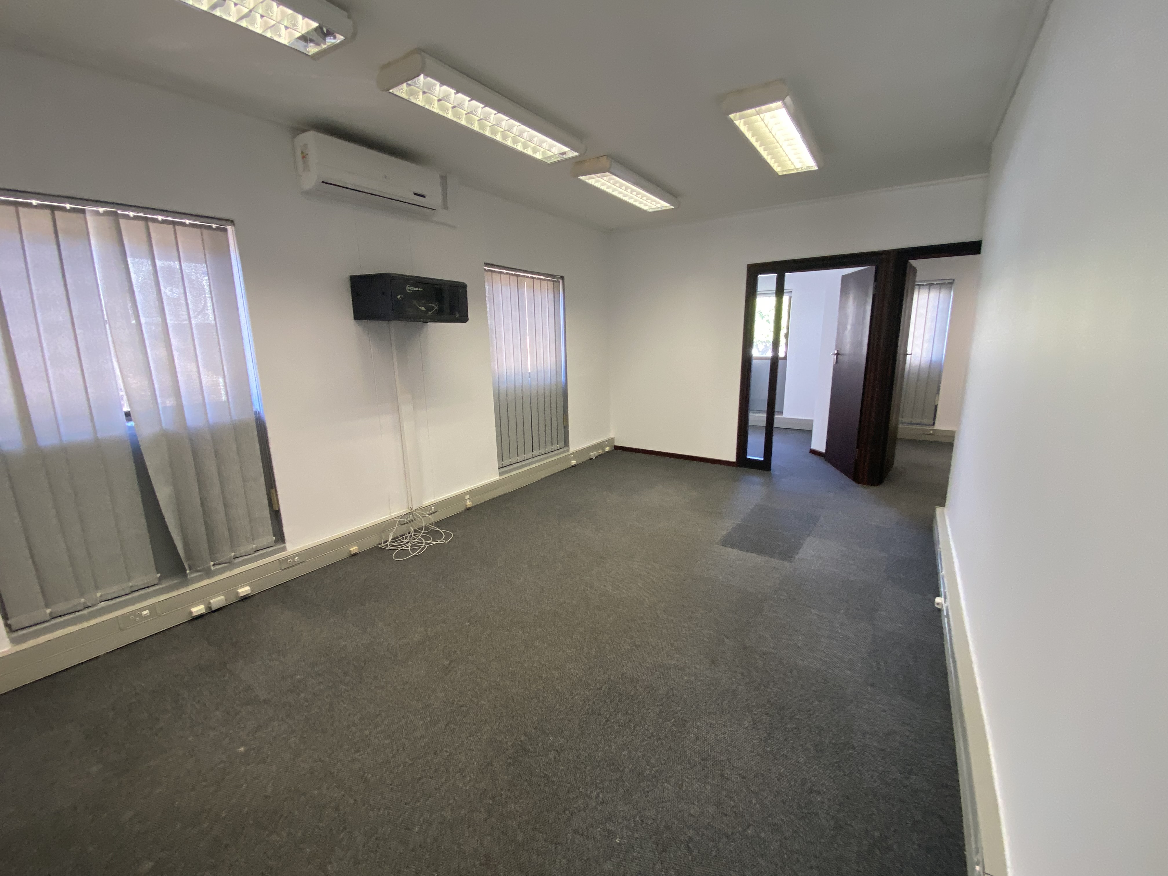 116m² Office Space to rent at Clareview Business Park in Claremont