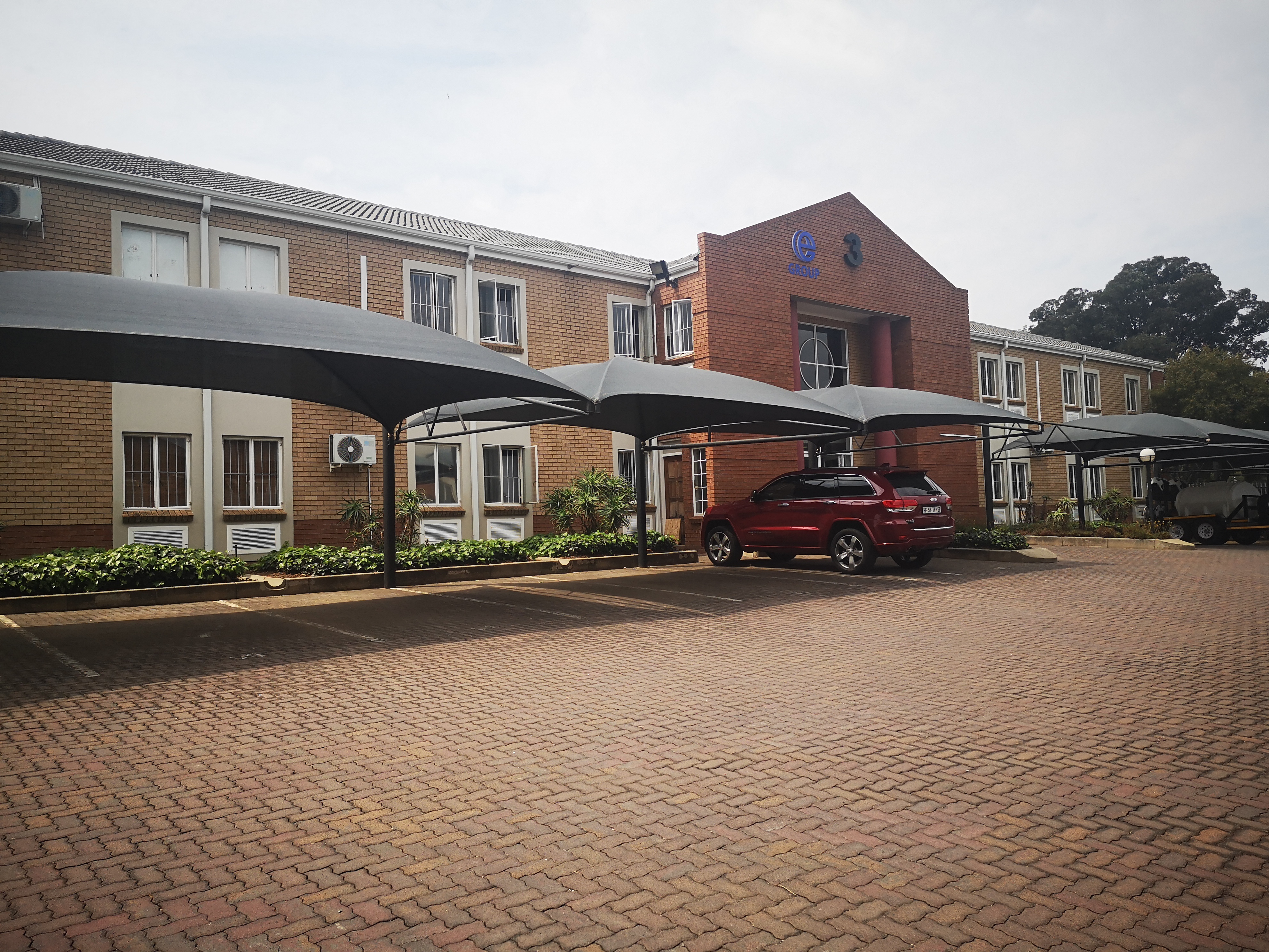 261m² Office Space to rent at Corporate Park South (22 Reedbuck Crescent) in Midrand