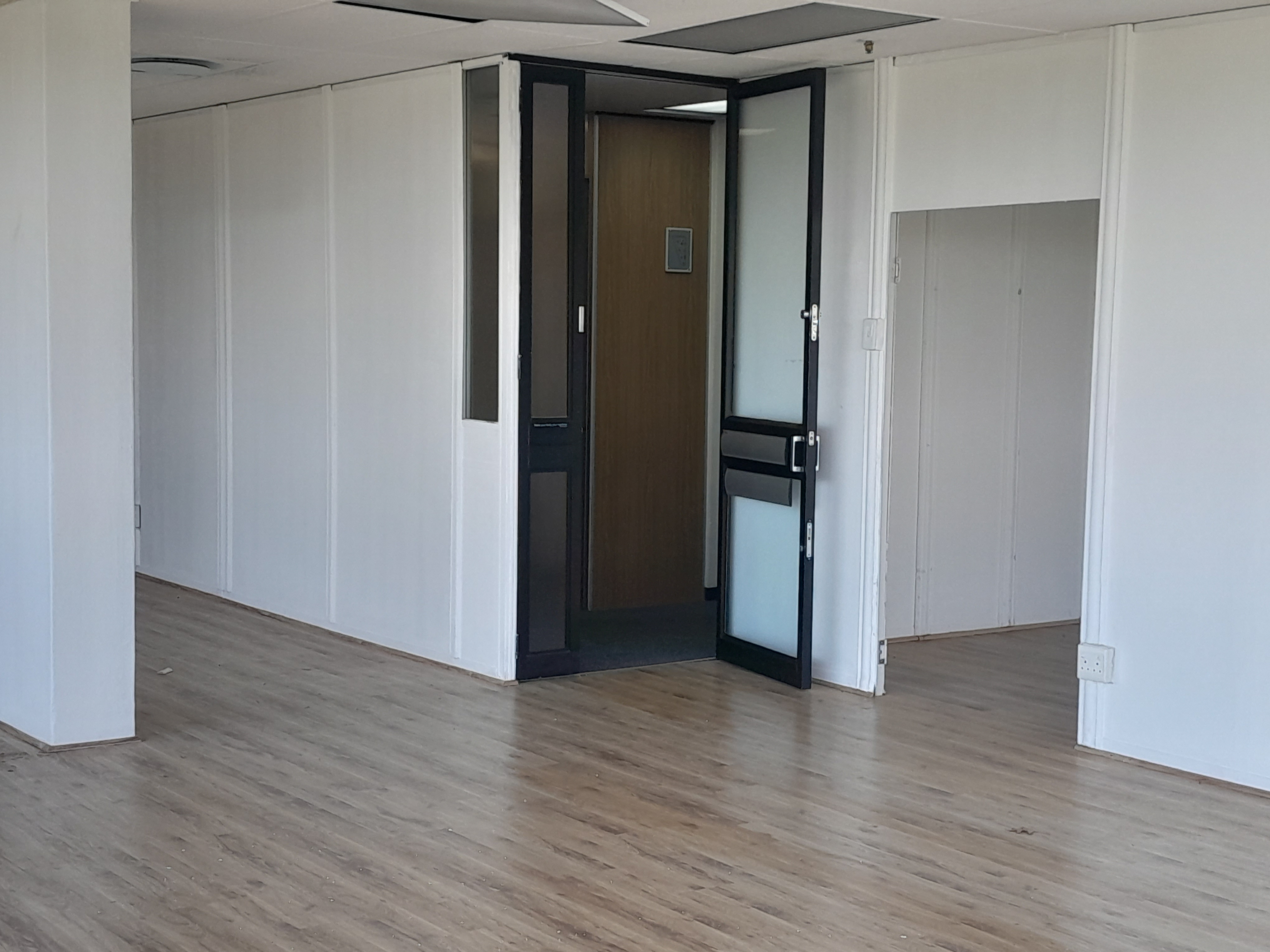 143m² Office Space to rent at Dunkeld West Centre in Dunkeld