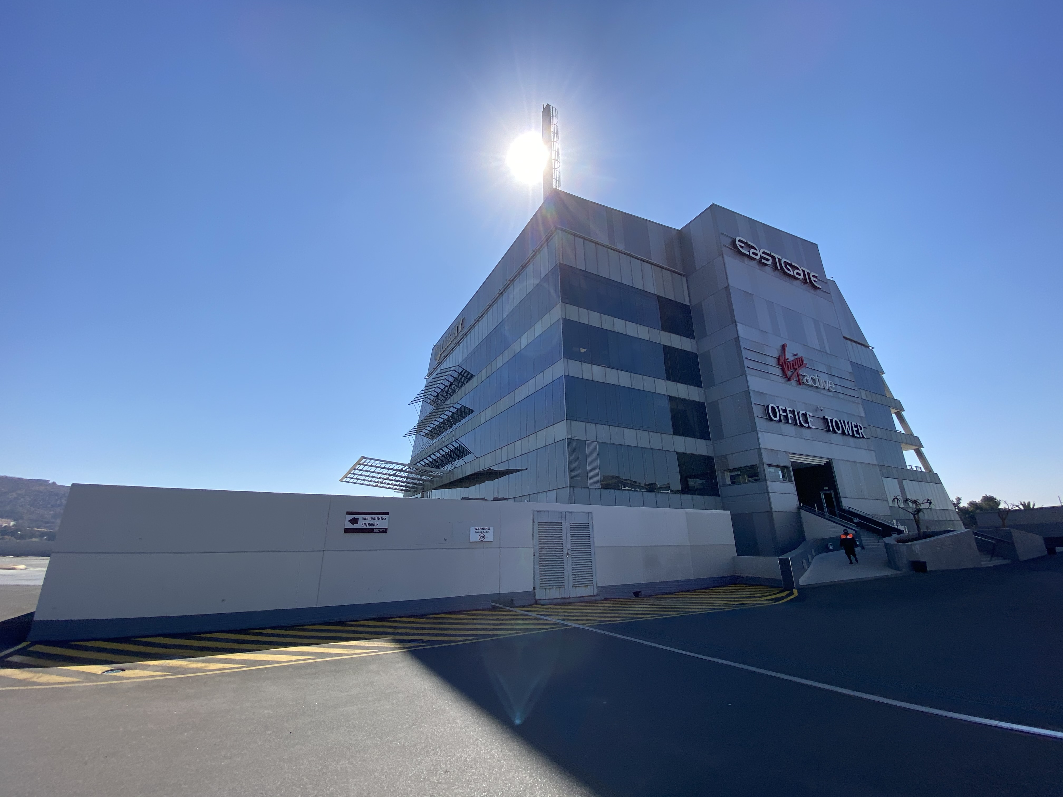 659m² Office Space to rent at Eastgate Office Towers in Bedfordview