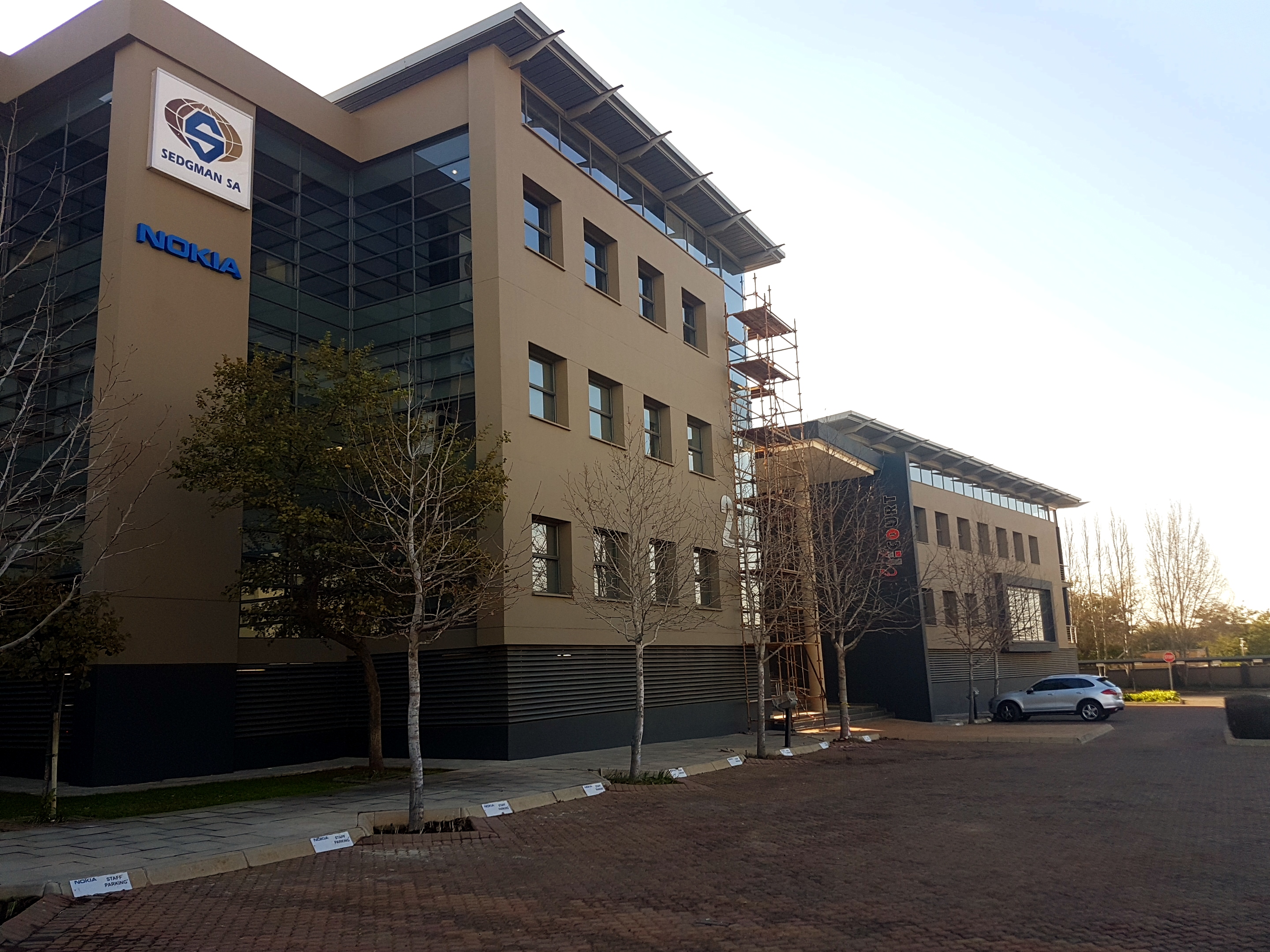 86m² Office Space to rent at Eco Court in Highveld Techno Park