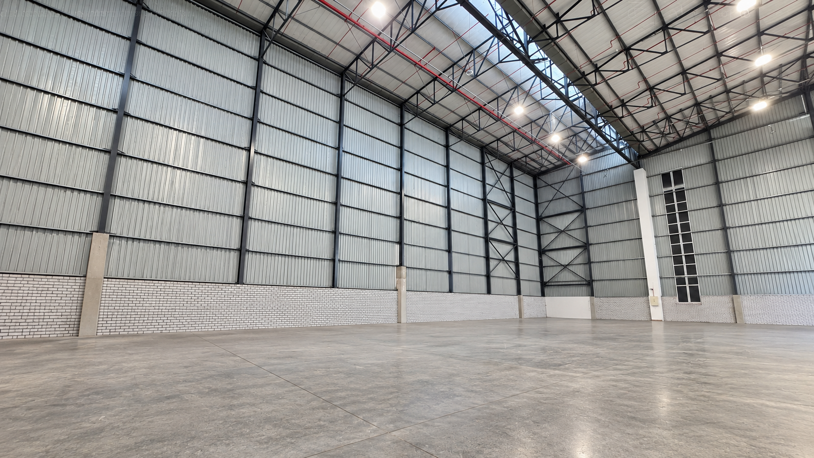 3 213m² Warehouse to rent at Golf Air Park Phase 2 in Airport Industria