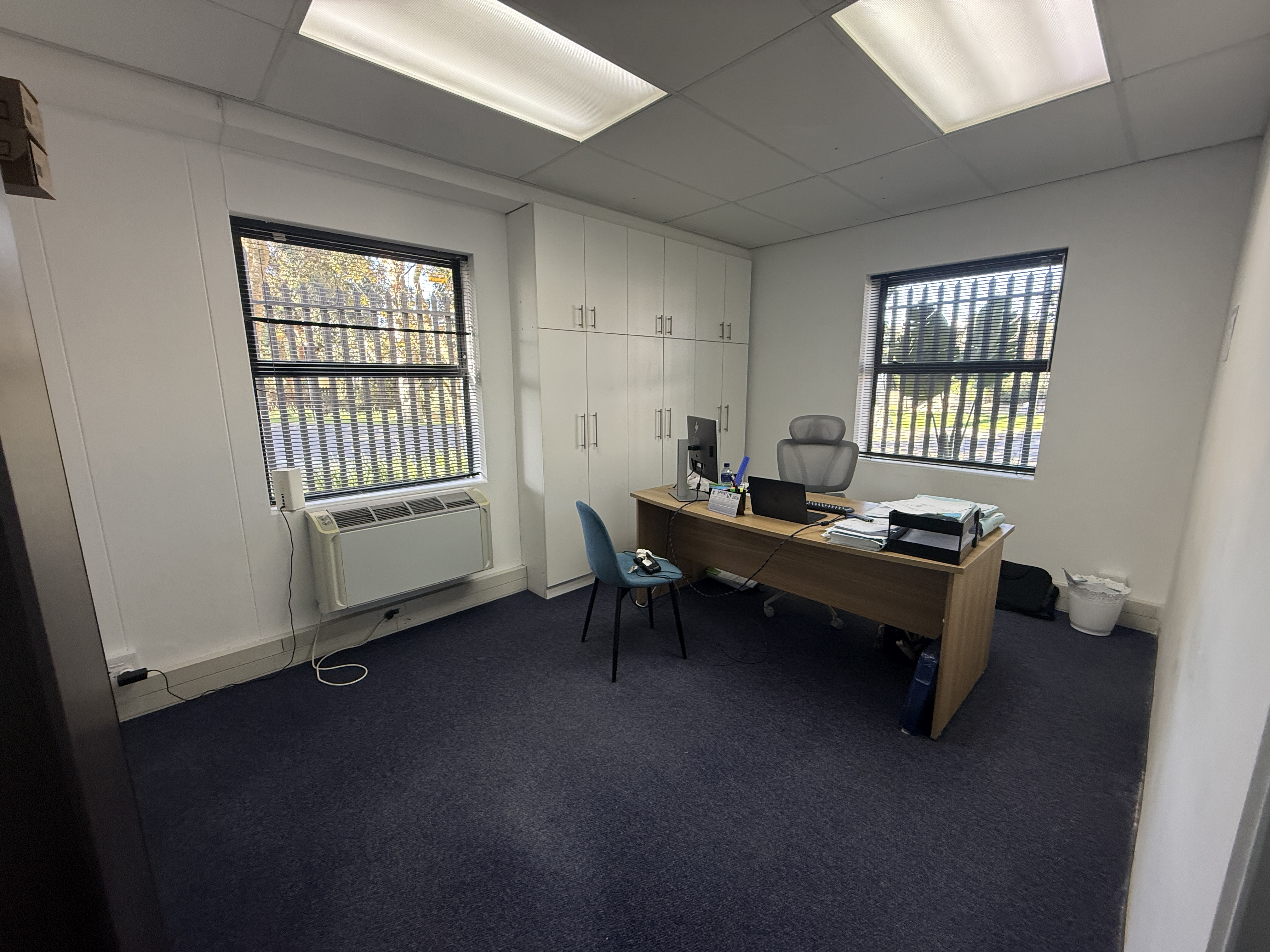110m² Office Space to rent at Greenford Office Estate Phase 1 in Kenilworth
