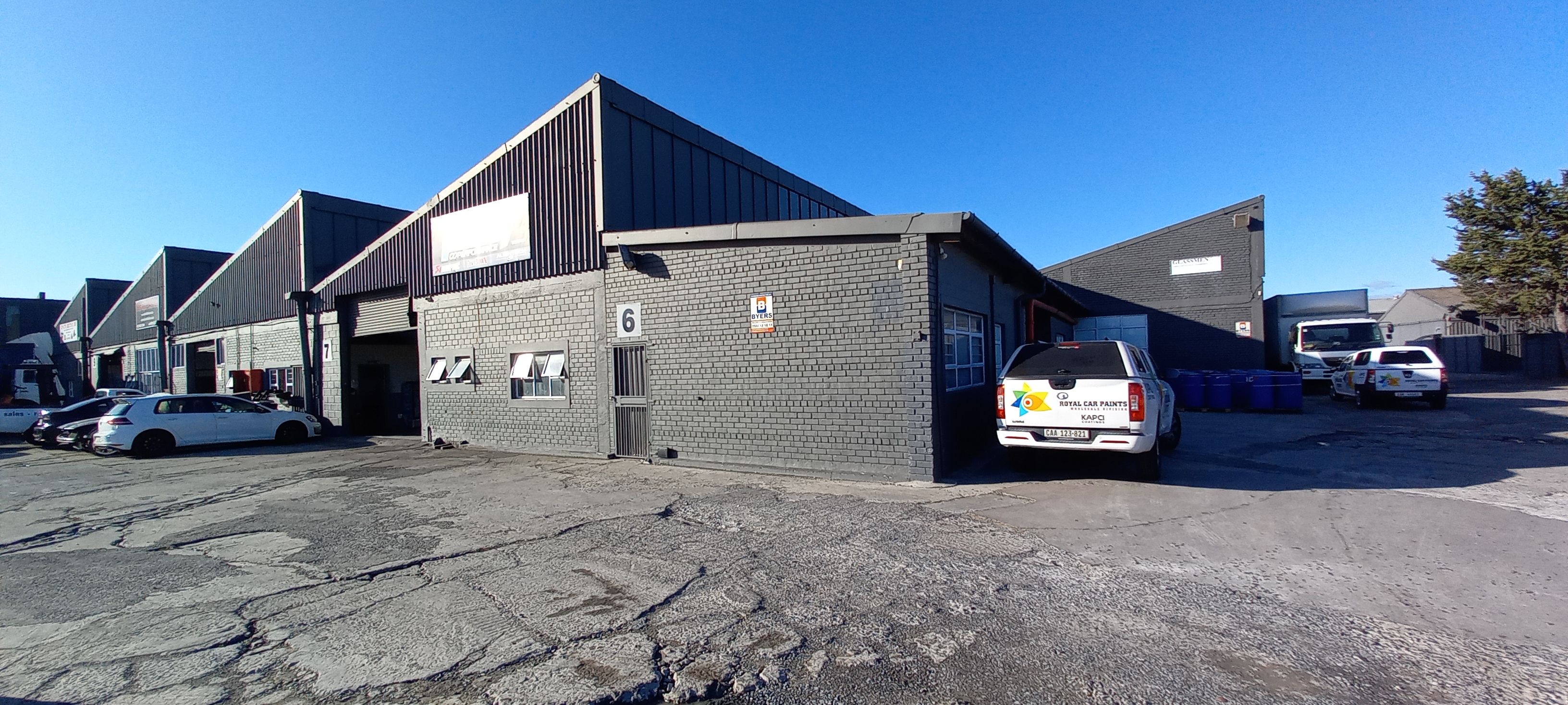 293m² Warehouse to rent at Hawkins Industrial Park in Epping Industrial