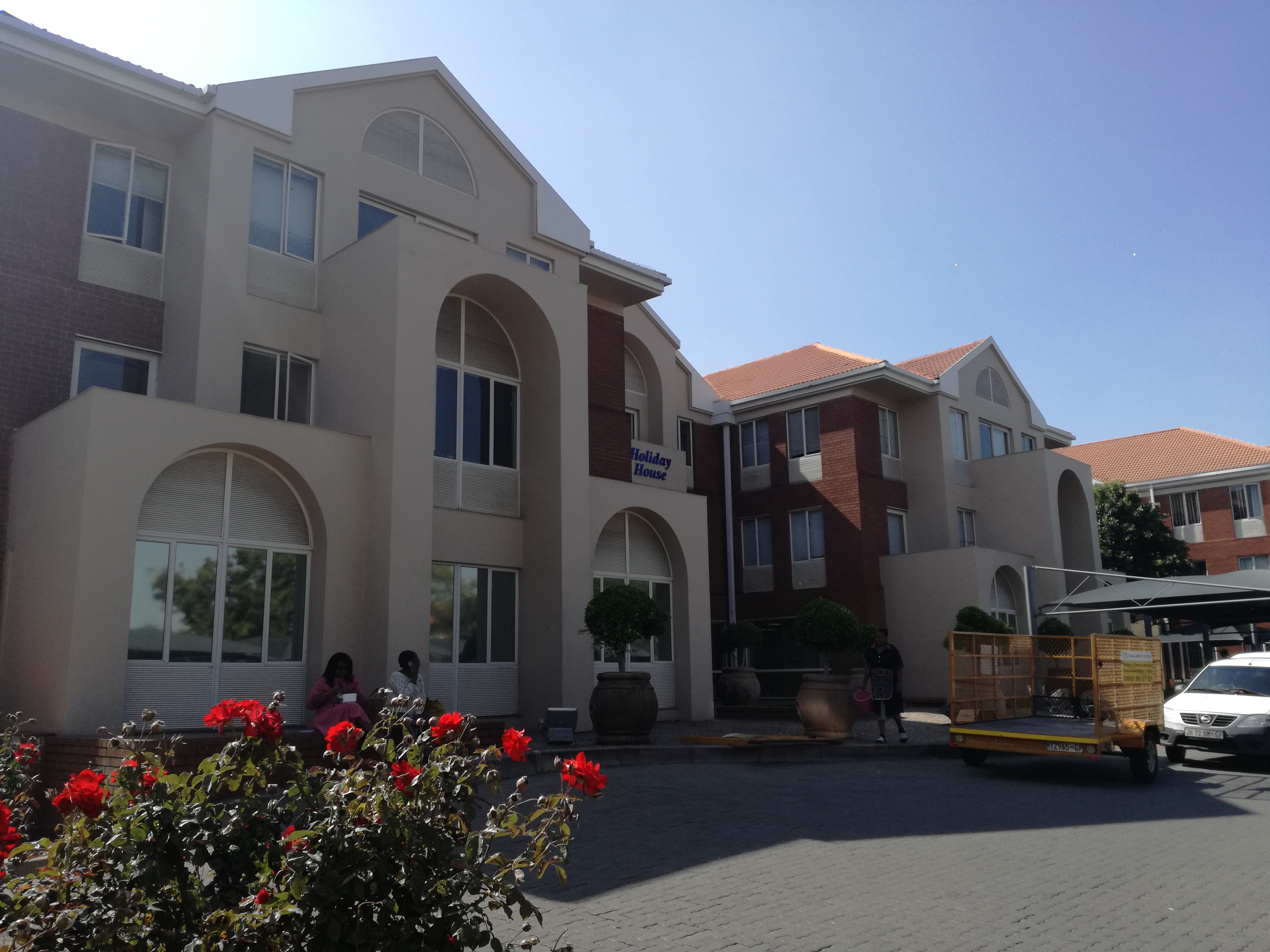 238m² Office Space to rent at Holiday House in Randburg CBD
