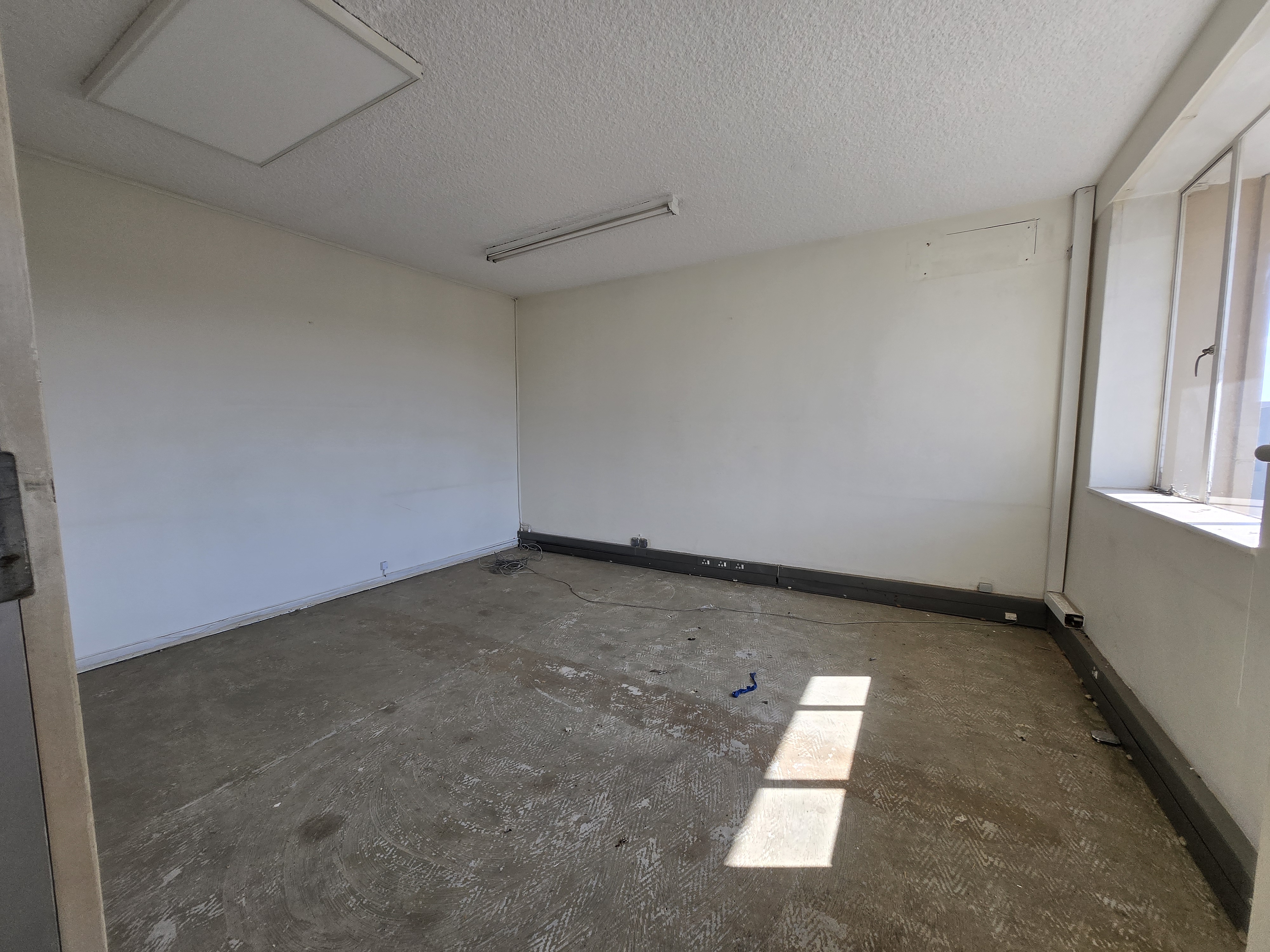 Office Space to rent at Hyde Park Corner Office Towers in Hyde Park