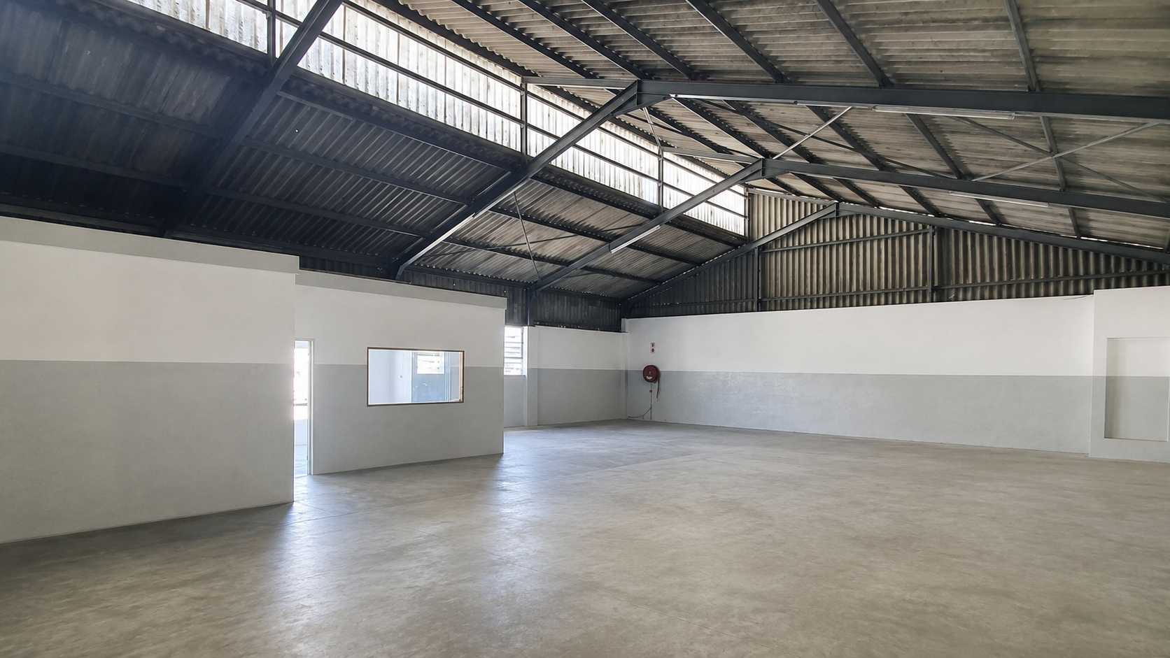 255m² Warehouse to rent at Hydro Park in Stikland