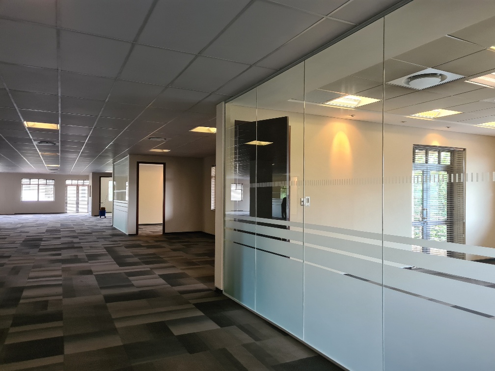 1 013m² Office Space to rent at Illovo Corner in Illovo