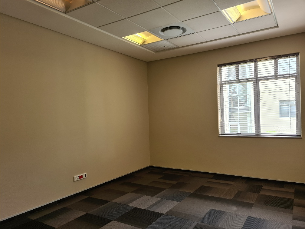 1 013m² Office Space to rent at Illovo Corner in Illovo