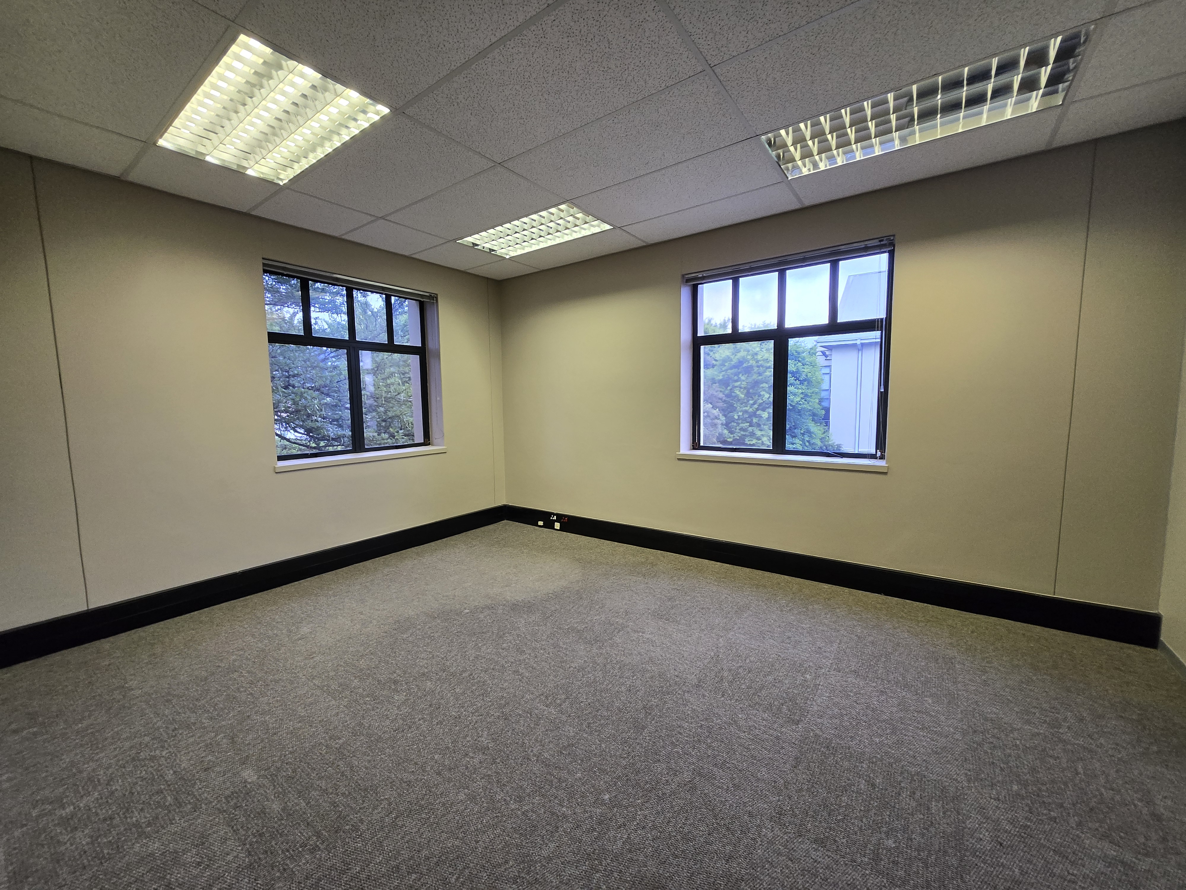 515m² Office Space to rent at Inanda Greens in Sandton Central