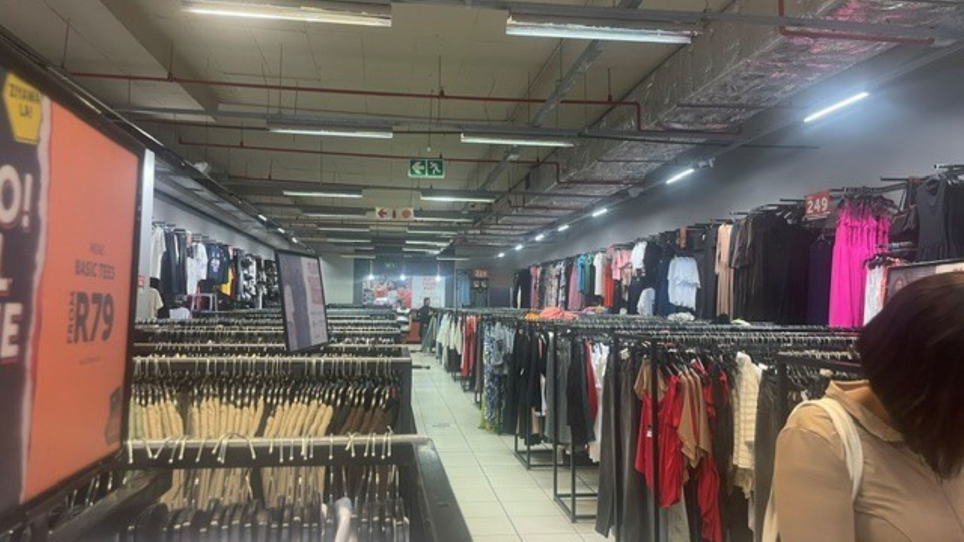 2 203m² Retail Shops to rent at JET Wynberg in Wynberg