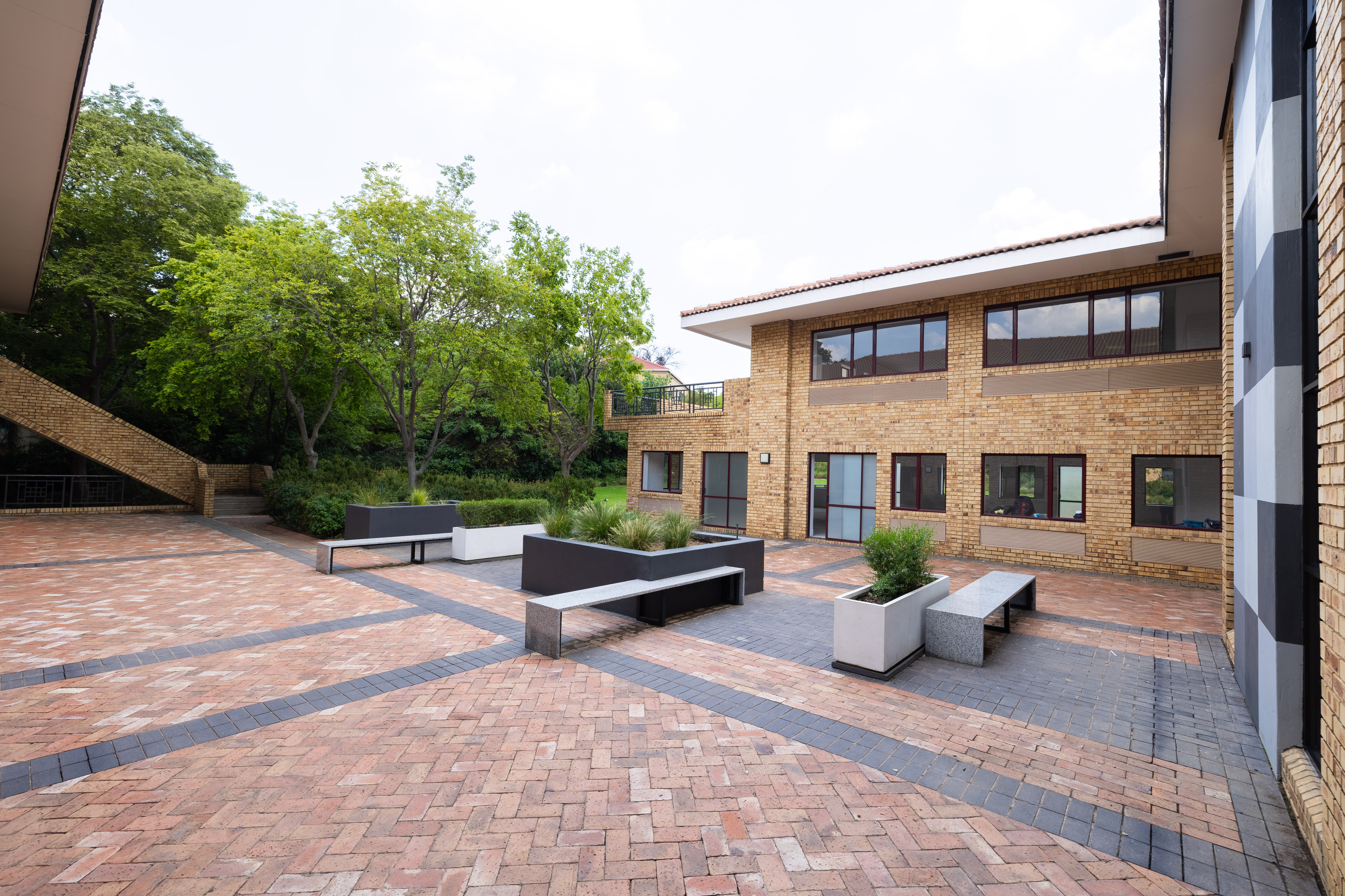 779m² Office Space to rent at Kernick House in Midrand