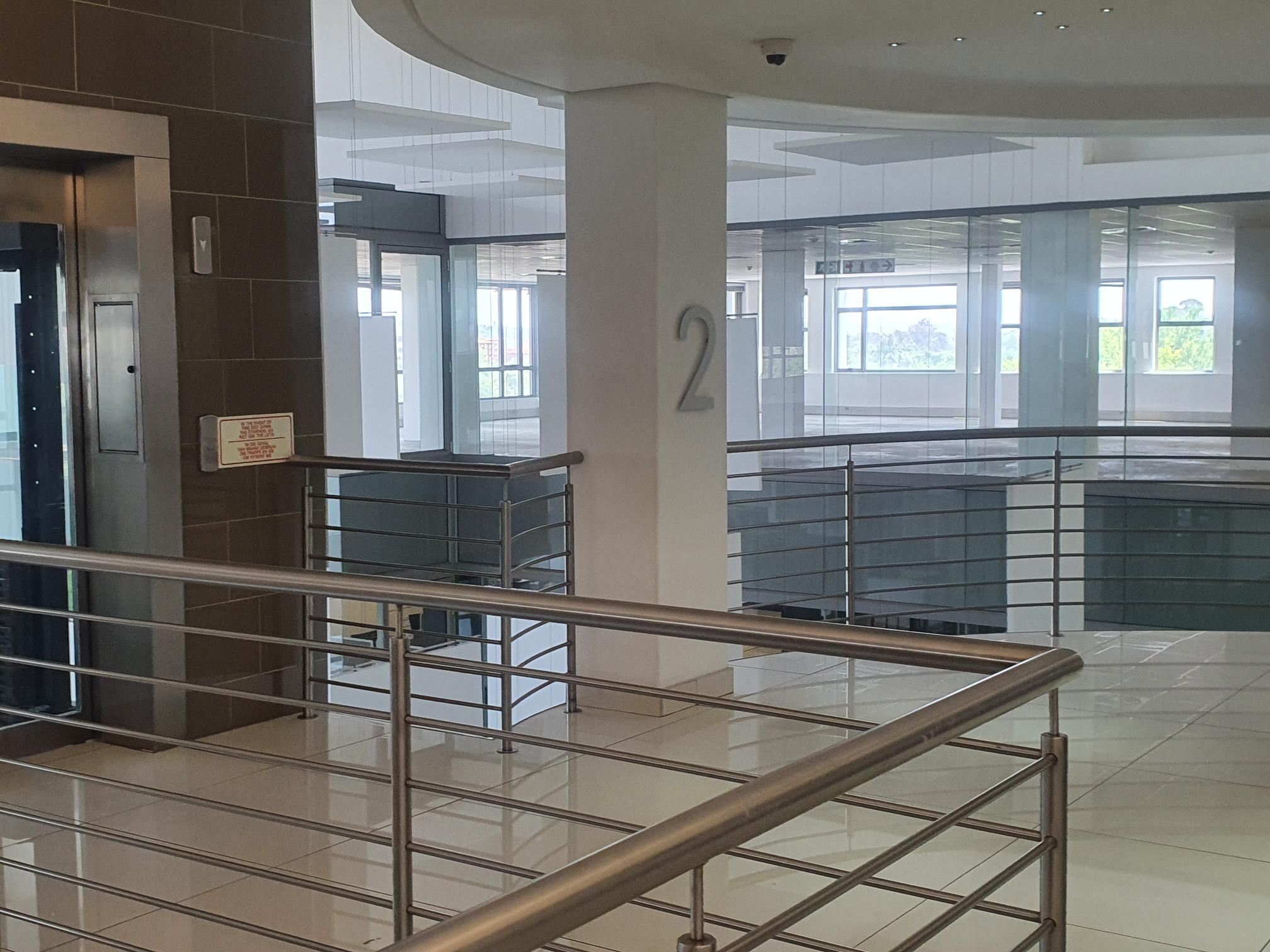Office Space to rent at Lakeside 3 in Central Centurion