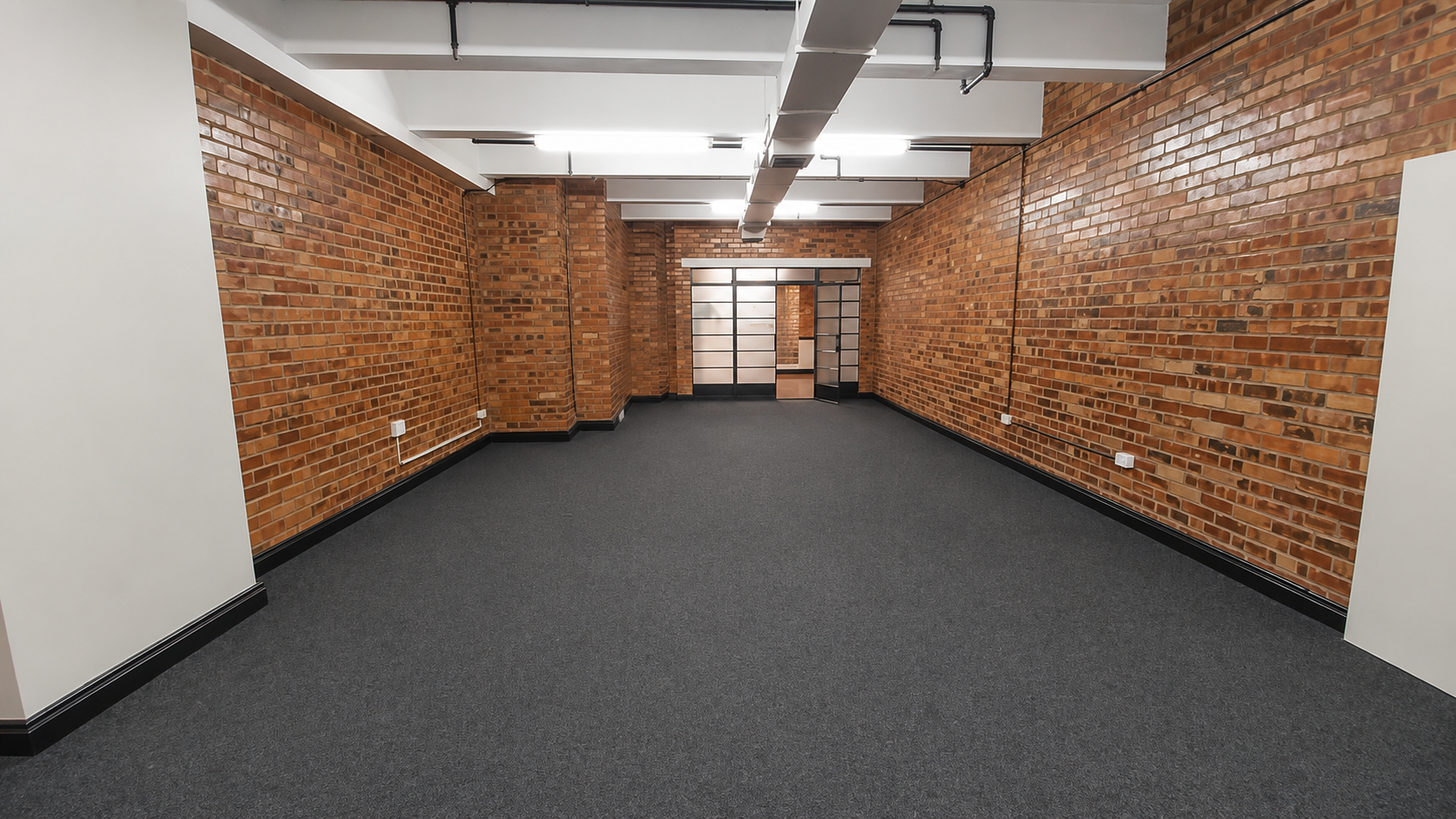 110m² Office Space to rent at Manhattan Place in Cape Town CBD