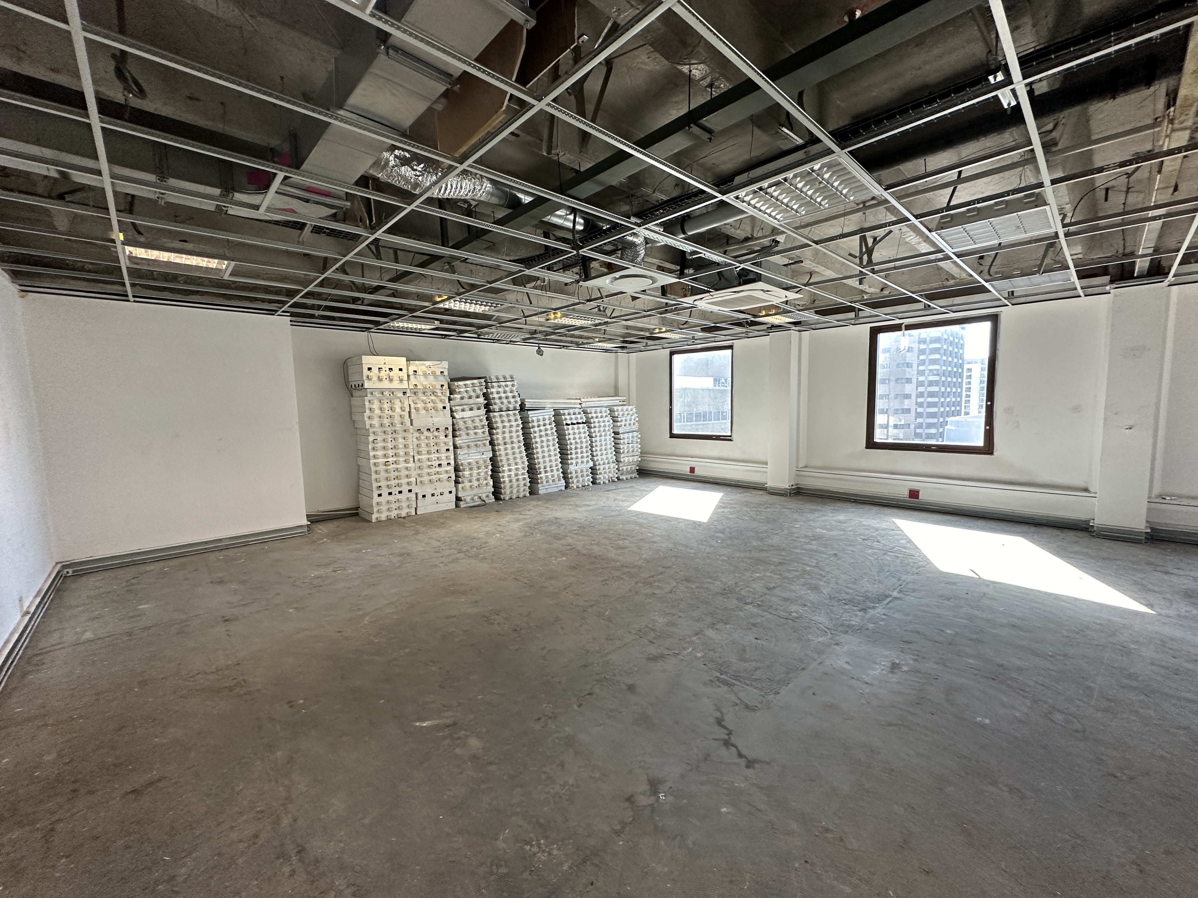 1 220m² Office Space to rent at Matador Centre in Cape Town CBD