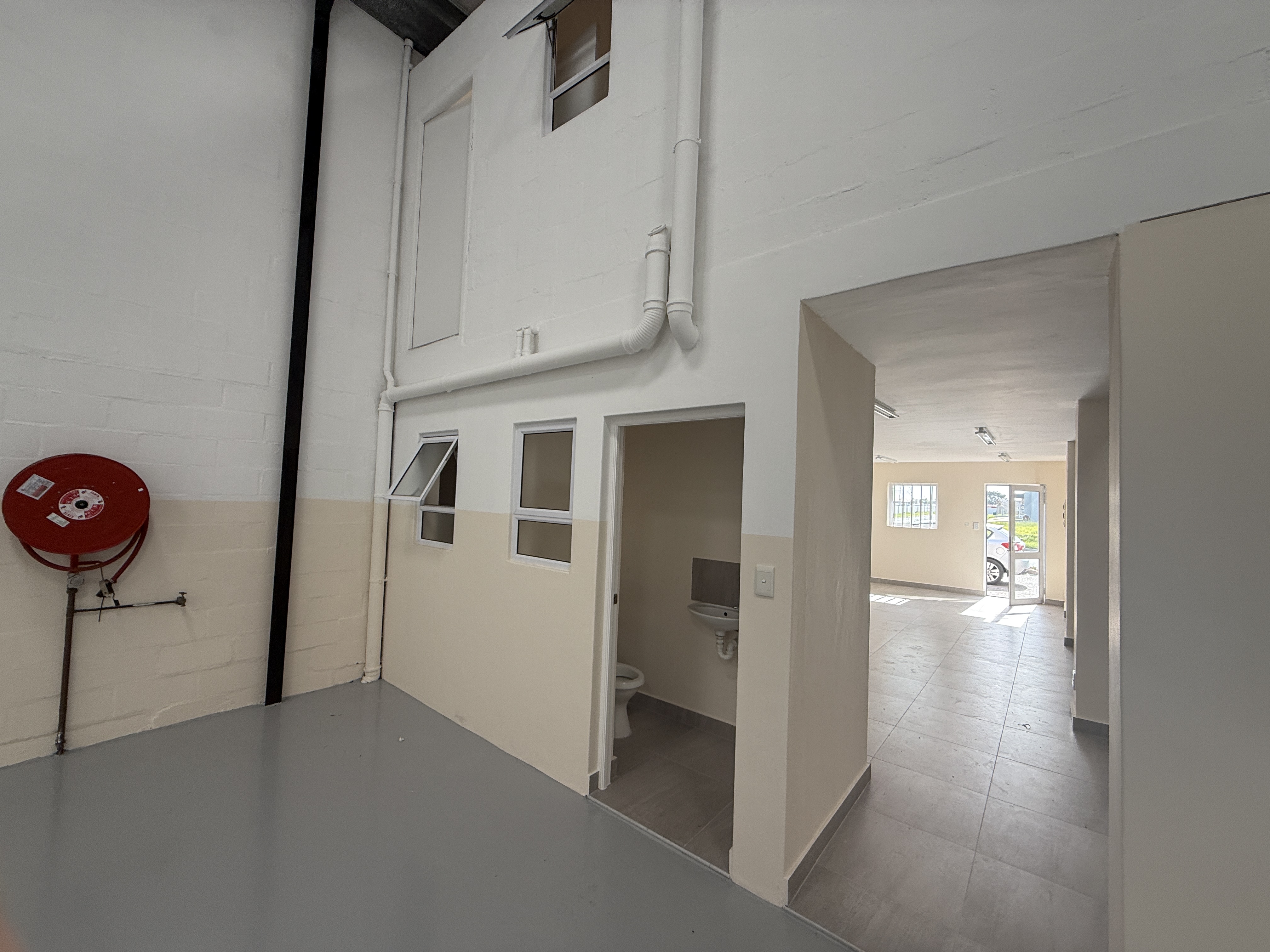 352m² Warehouse to rent at Meerlust Park - Asla Park in Strand