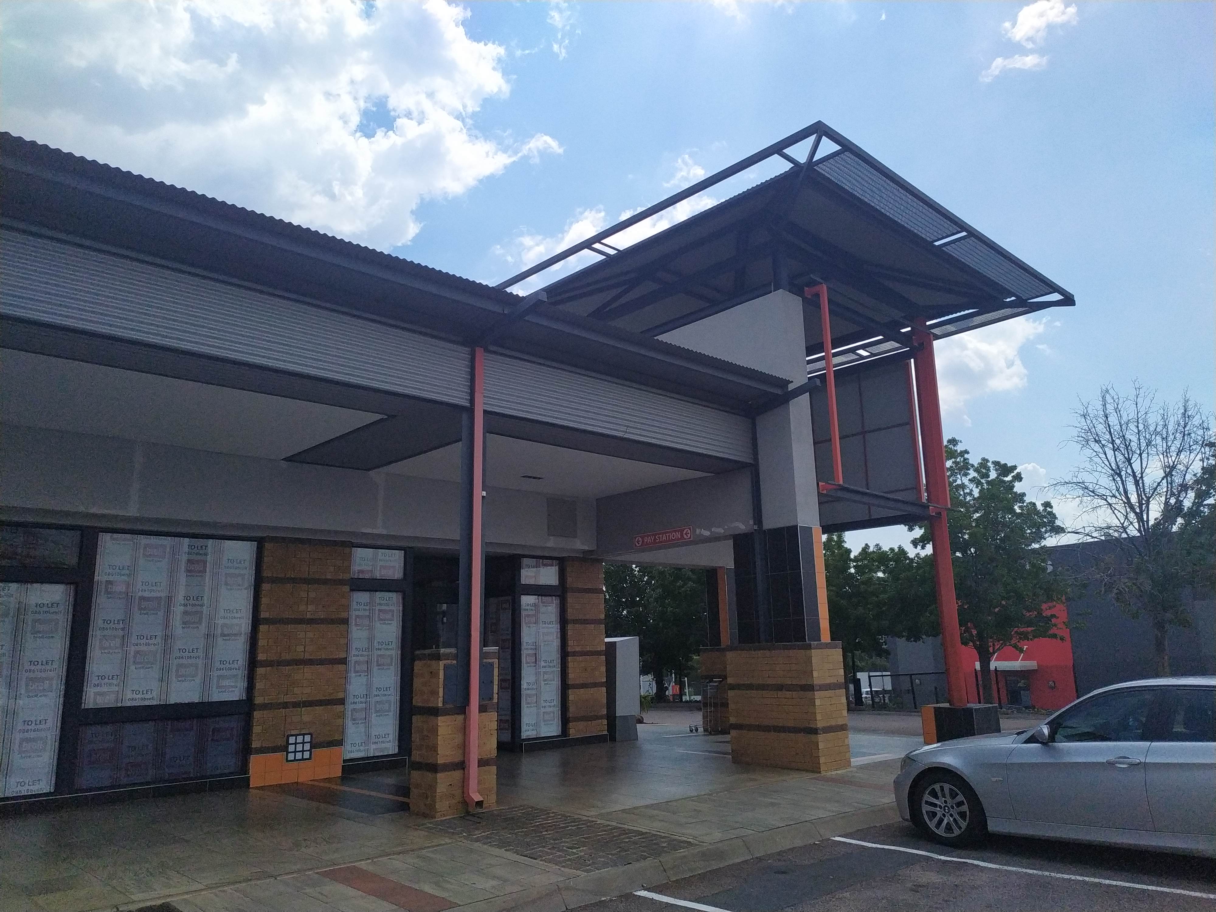 Retail Shops to rent at Menlyn Retail Park in Newlands PTA