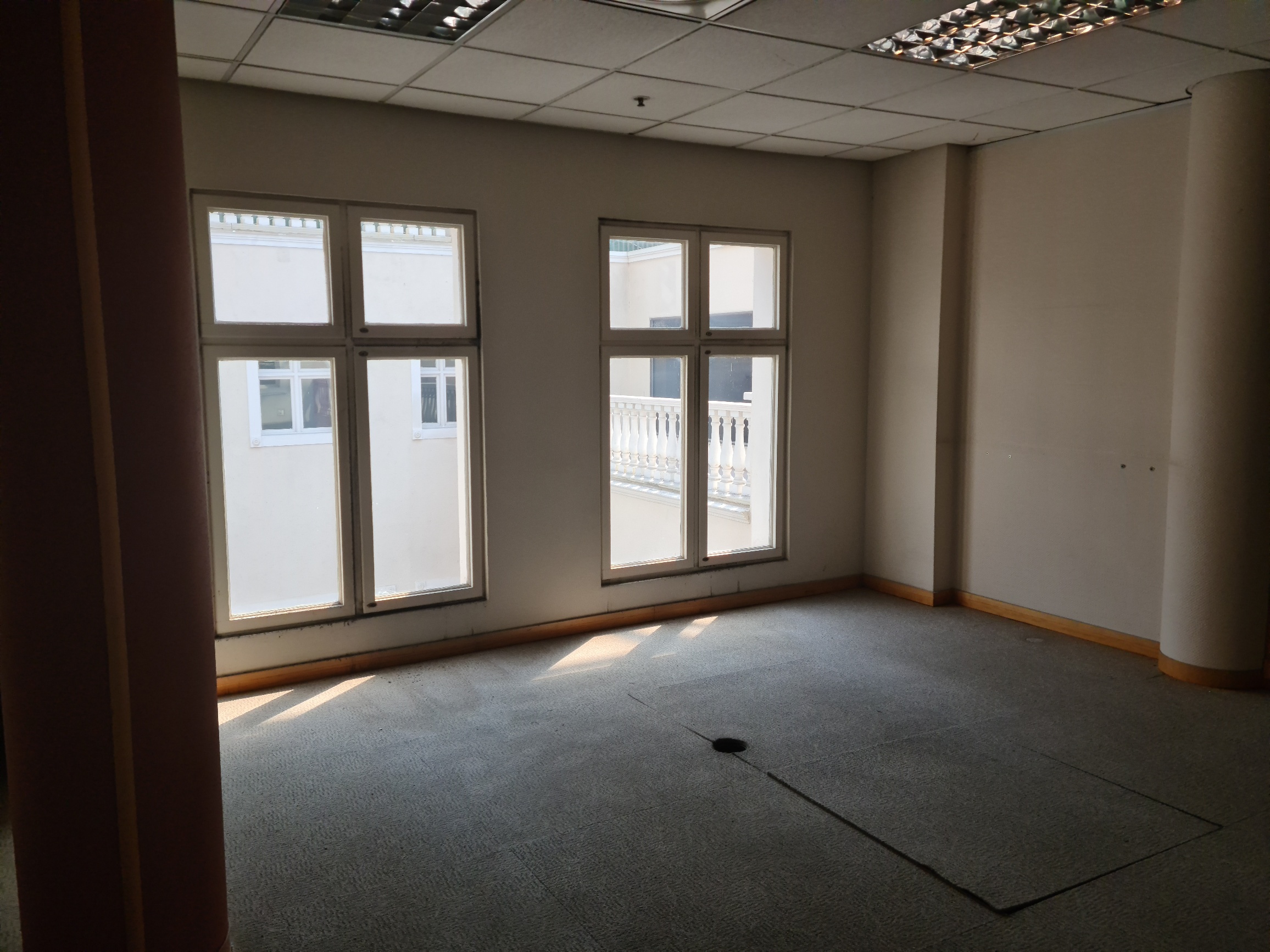 133m² Office Space to rent at Nelson Mandela Square in Sandton Central