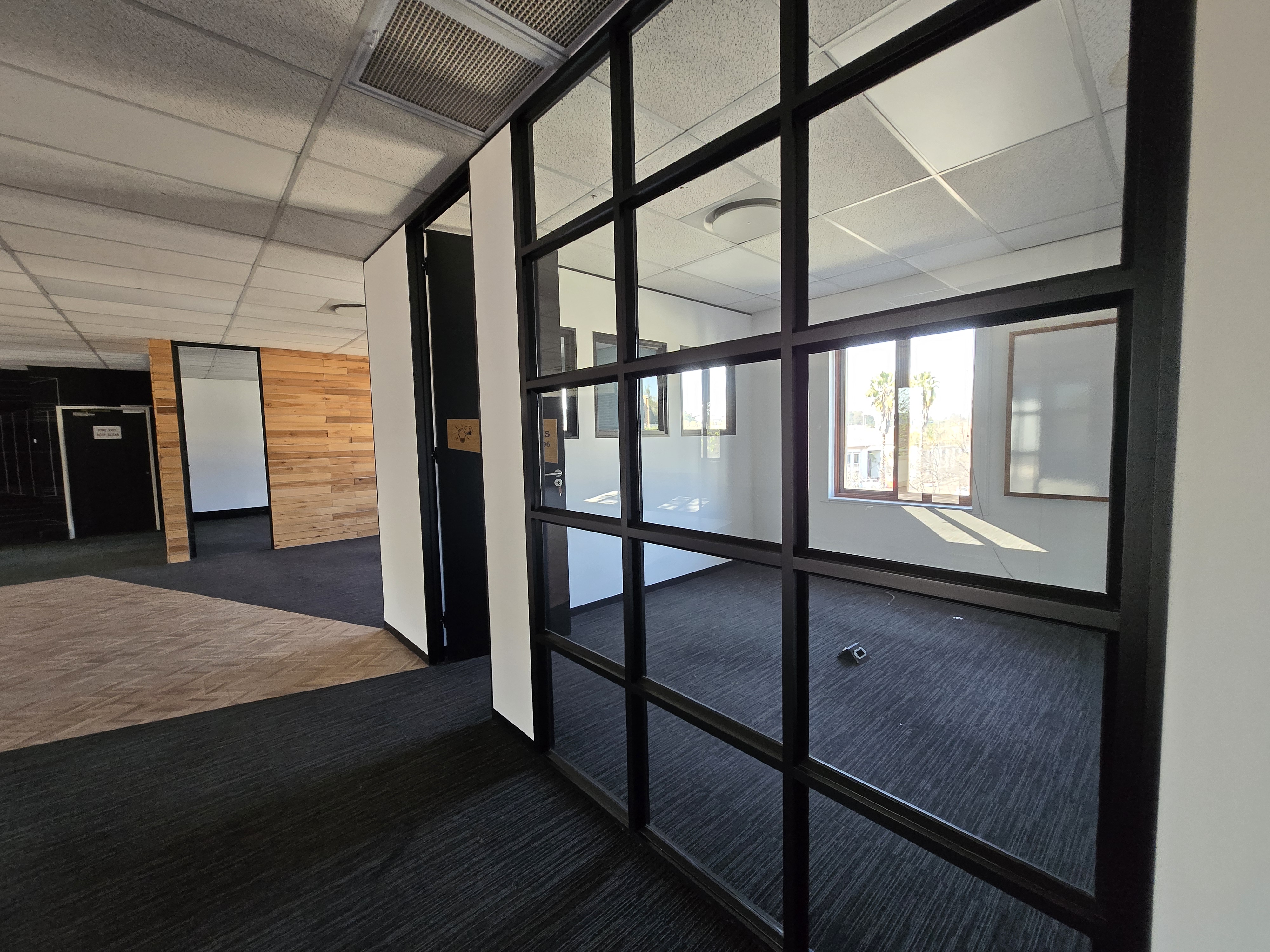 1 627m² Office Space to rent at Pinmill Farm in Sandown JHB