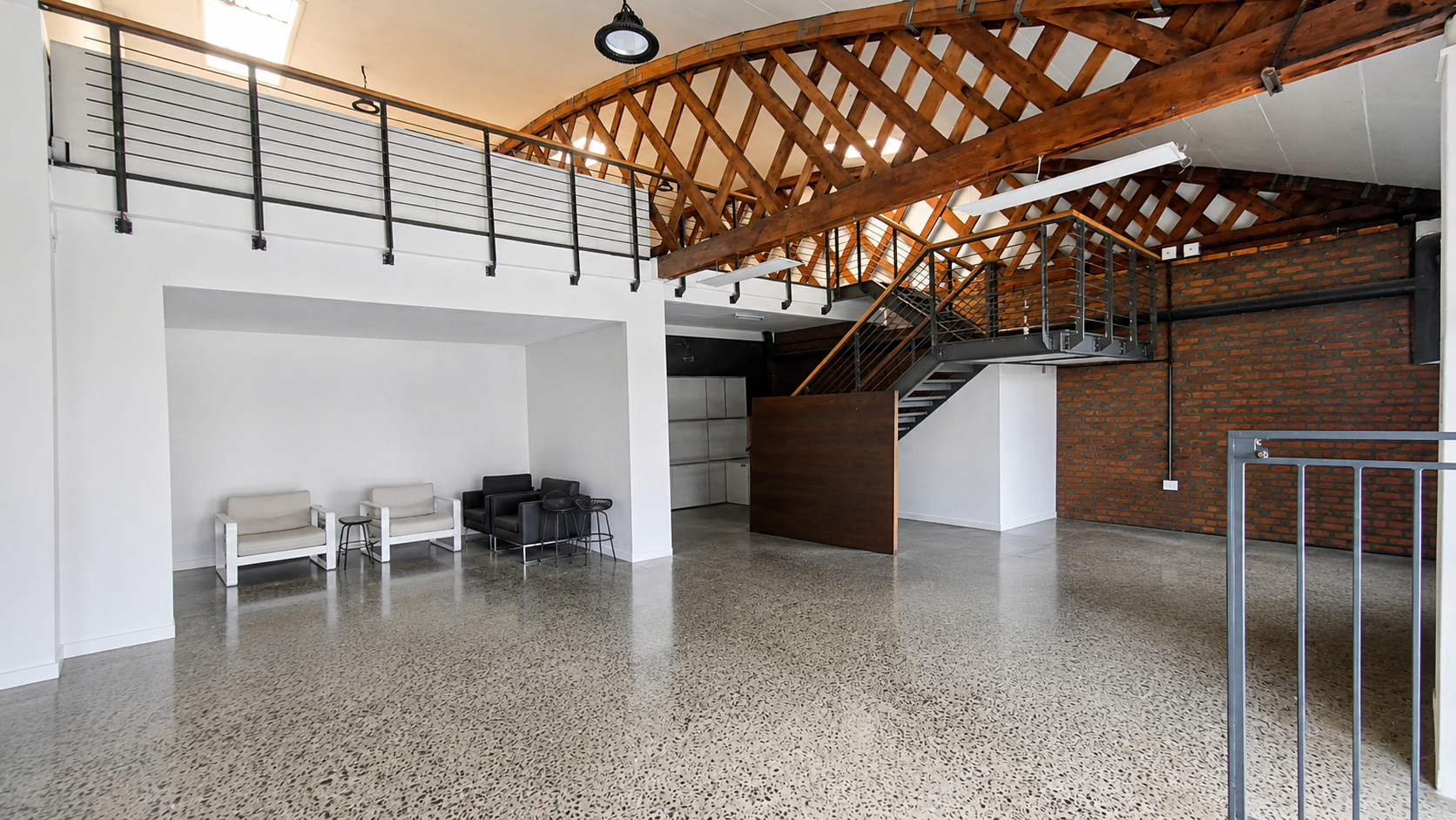 185m² Office Space to rent at Salt Orchard Building 1 and Building 2 in Salt River