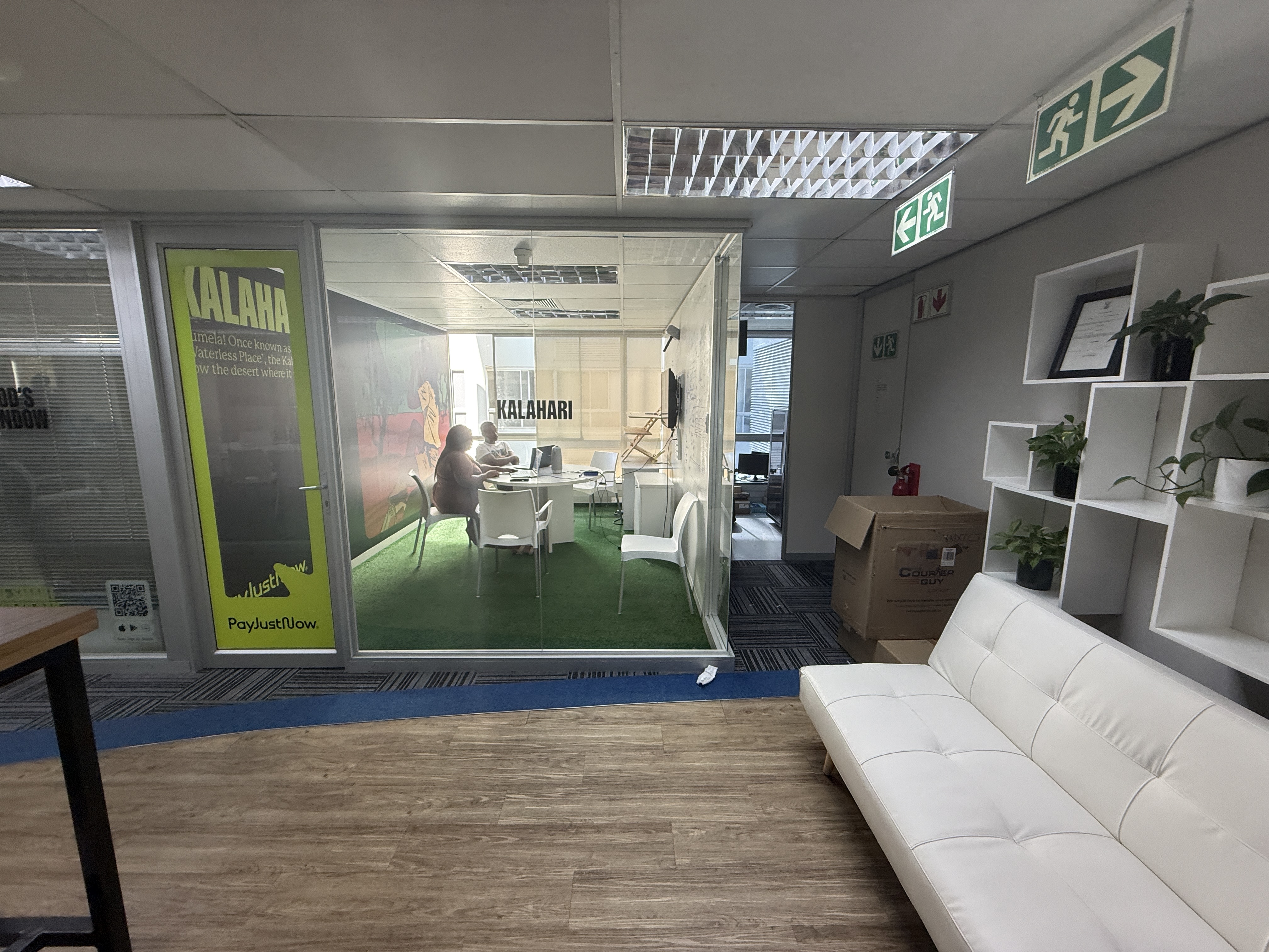 653m² Office Space to rent at Sunclare in Claremont