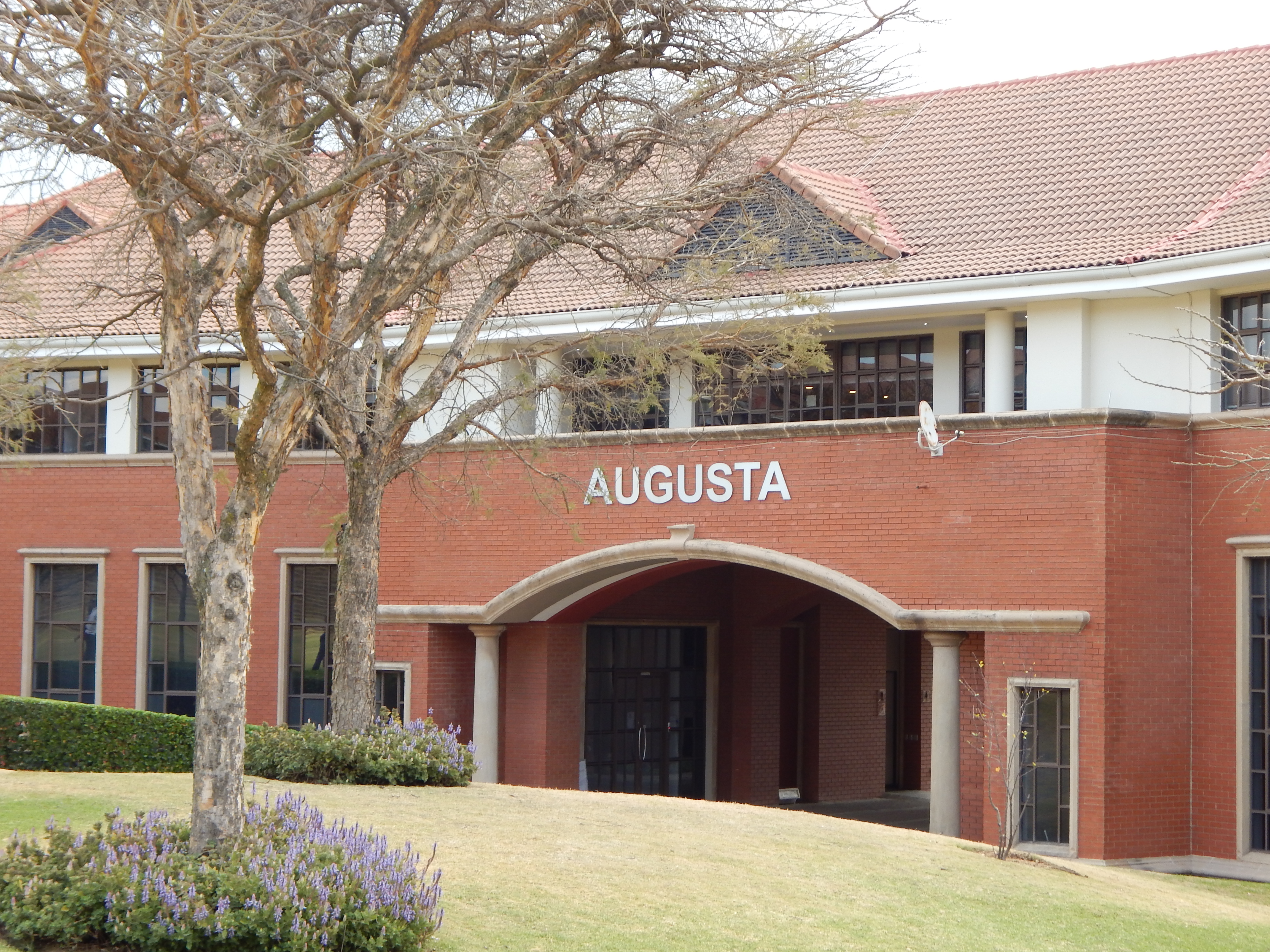 Office Space to rent at The Campus in Bryanston