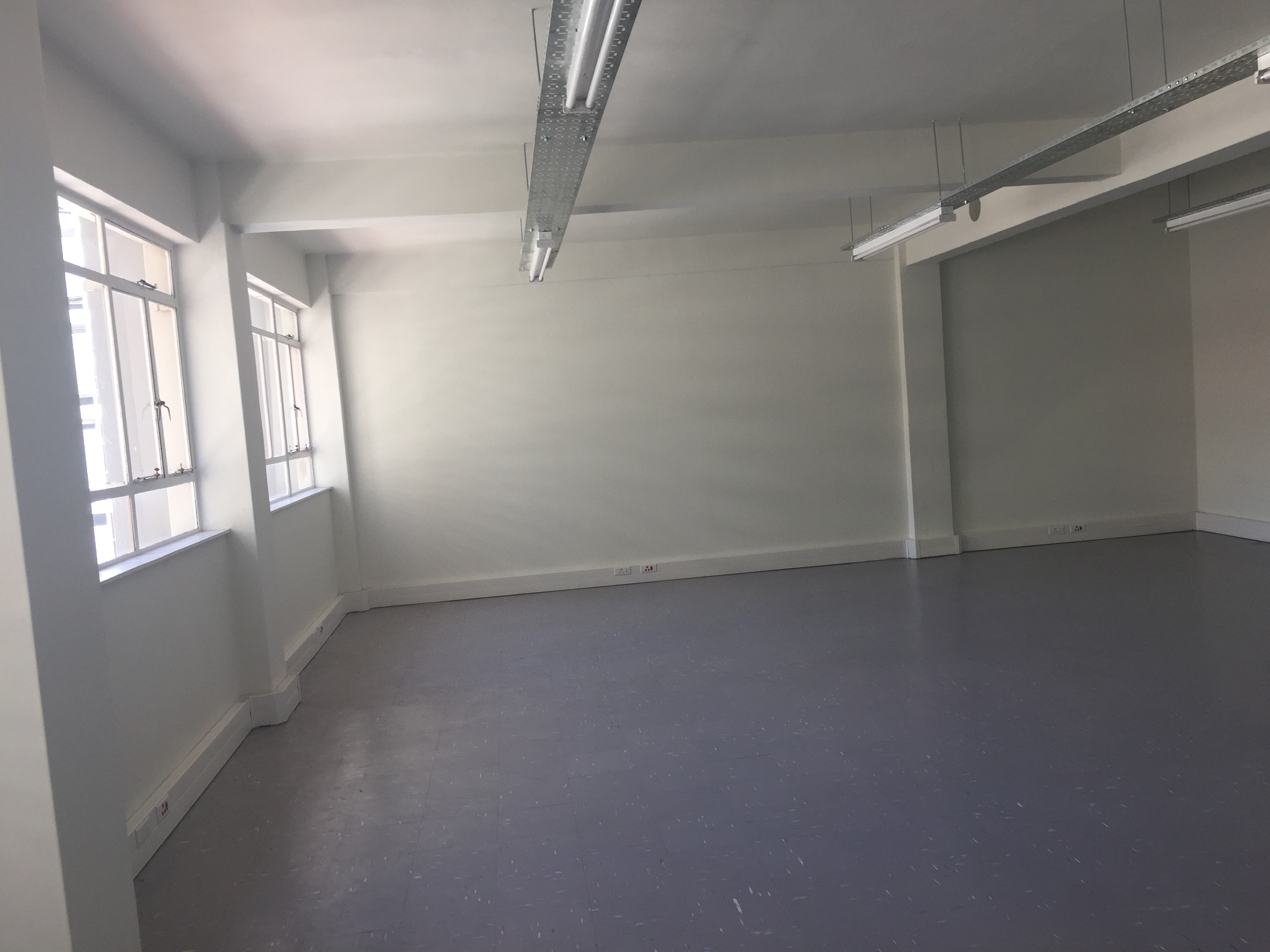 92m² Office Space to rent at The Landing in Cape Town CBD