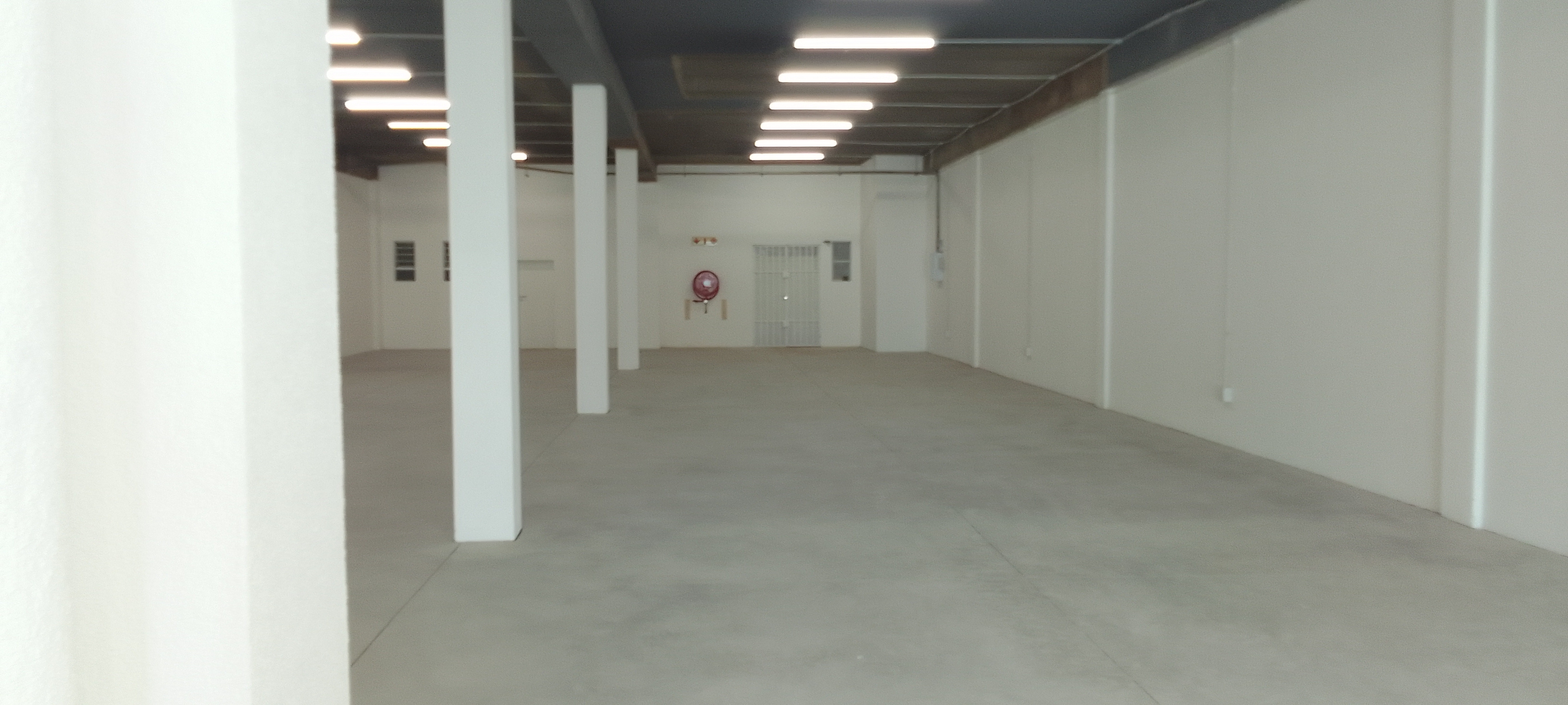 346m² Retail Shops to rent at The Link in Halfway House