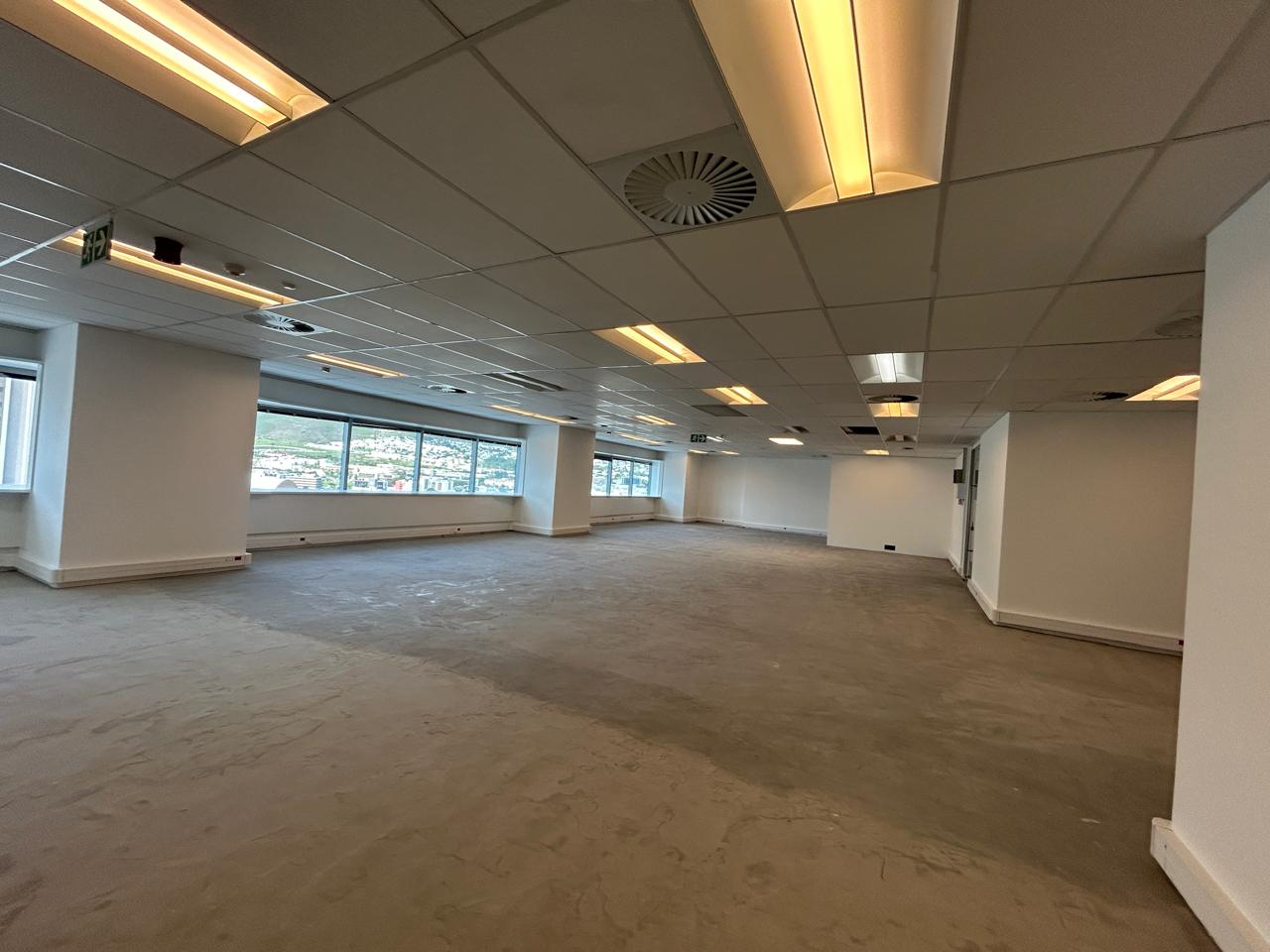 263m² Office Space to rent at The Towers  - Ex Standard Bank Centre in Cape Town CBD