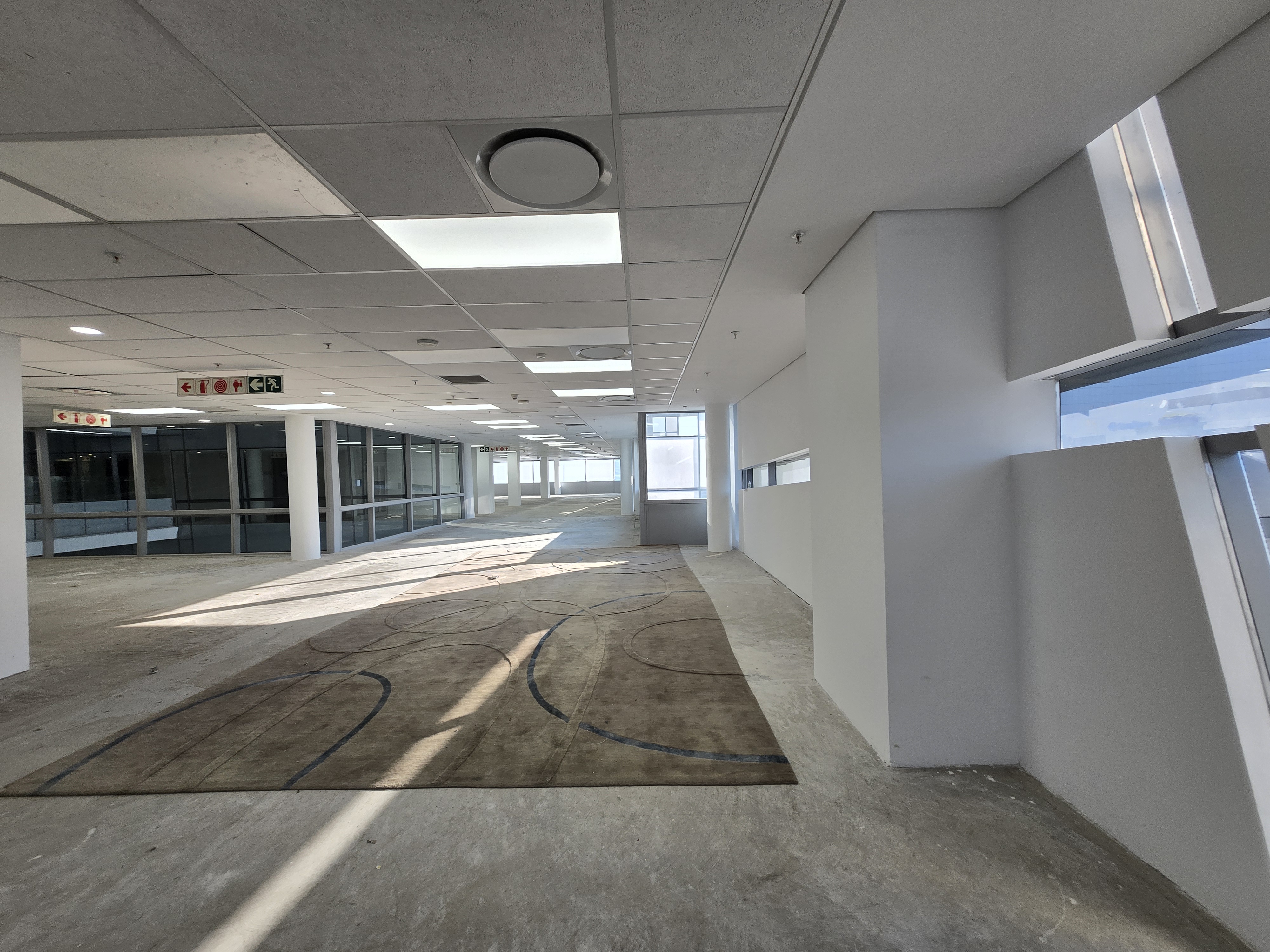 799m² Office Space to rent at The Towers in Sandton Central