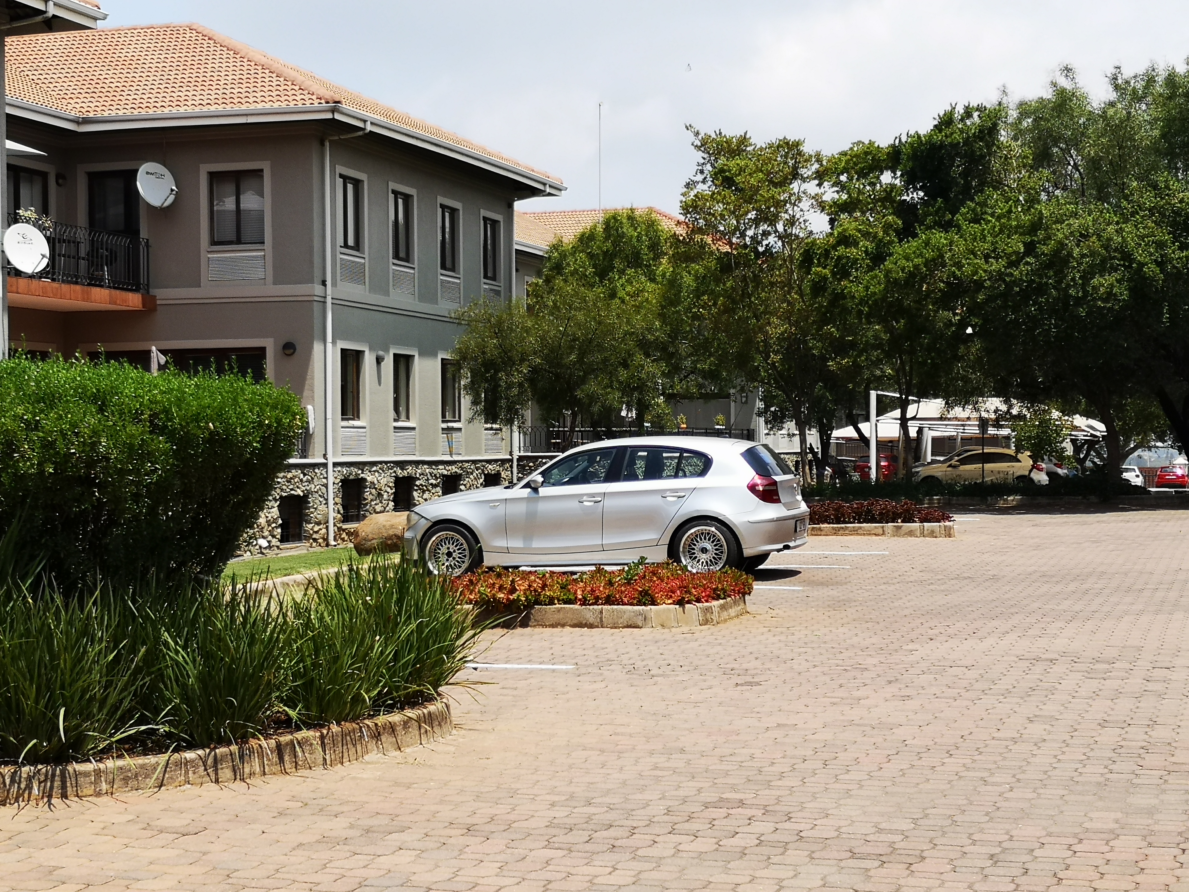 172m² Office Space to rent at Thornhill Office Park in Waterfall City