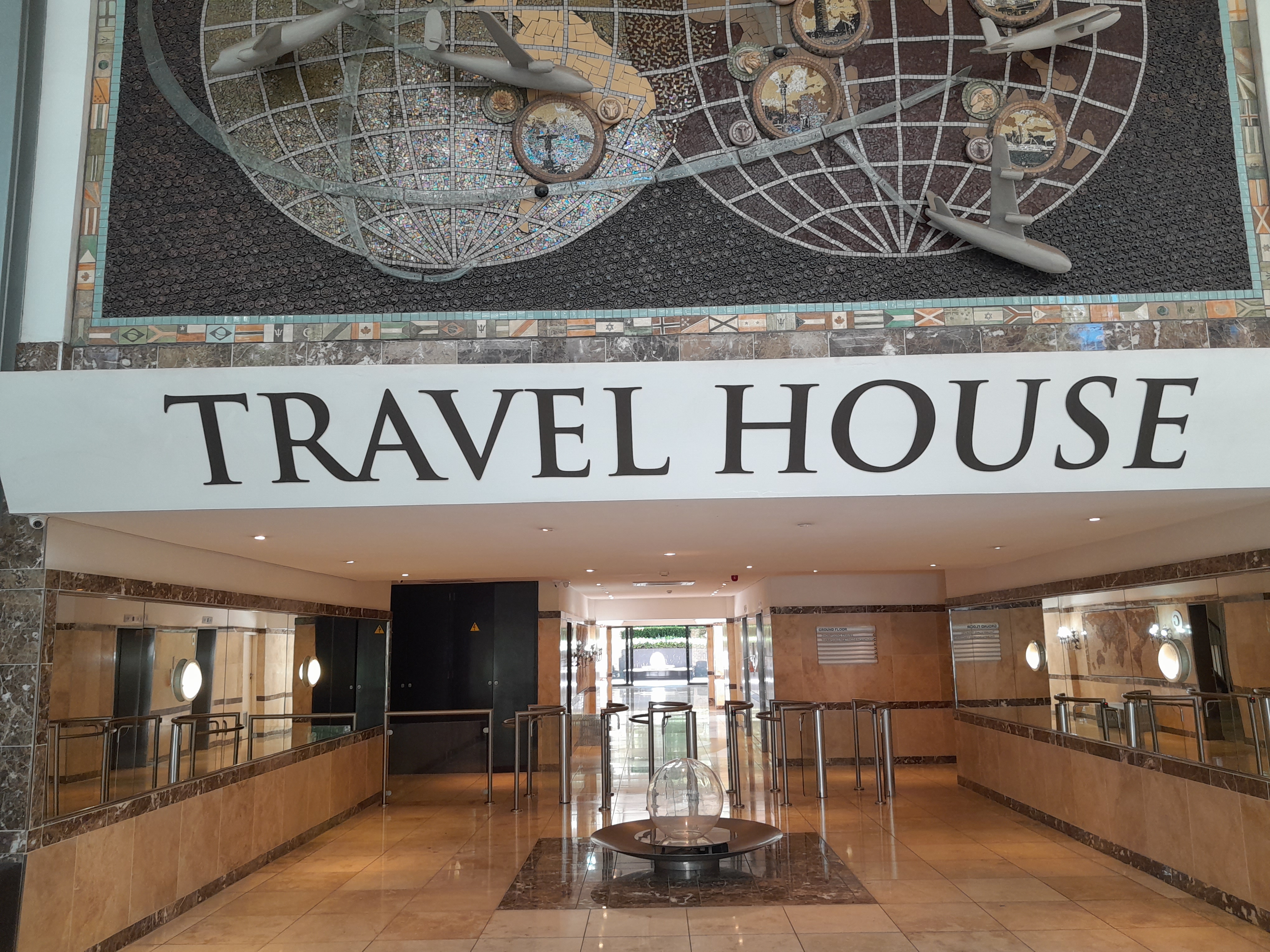 Office Space to rent at Travel House in Rosebank JHB