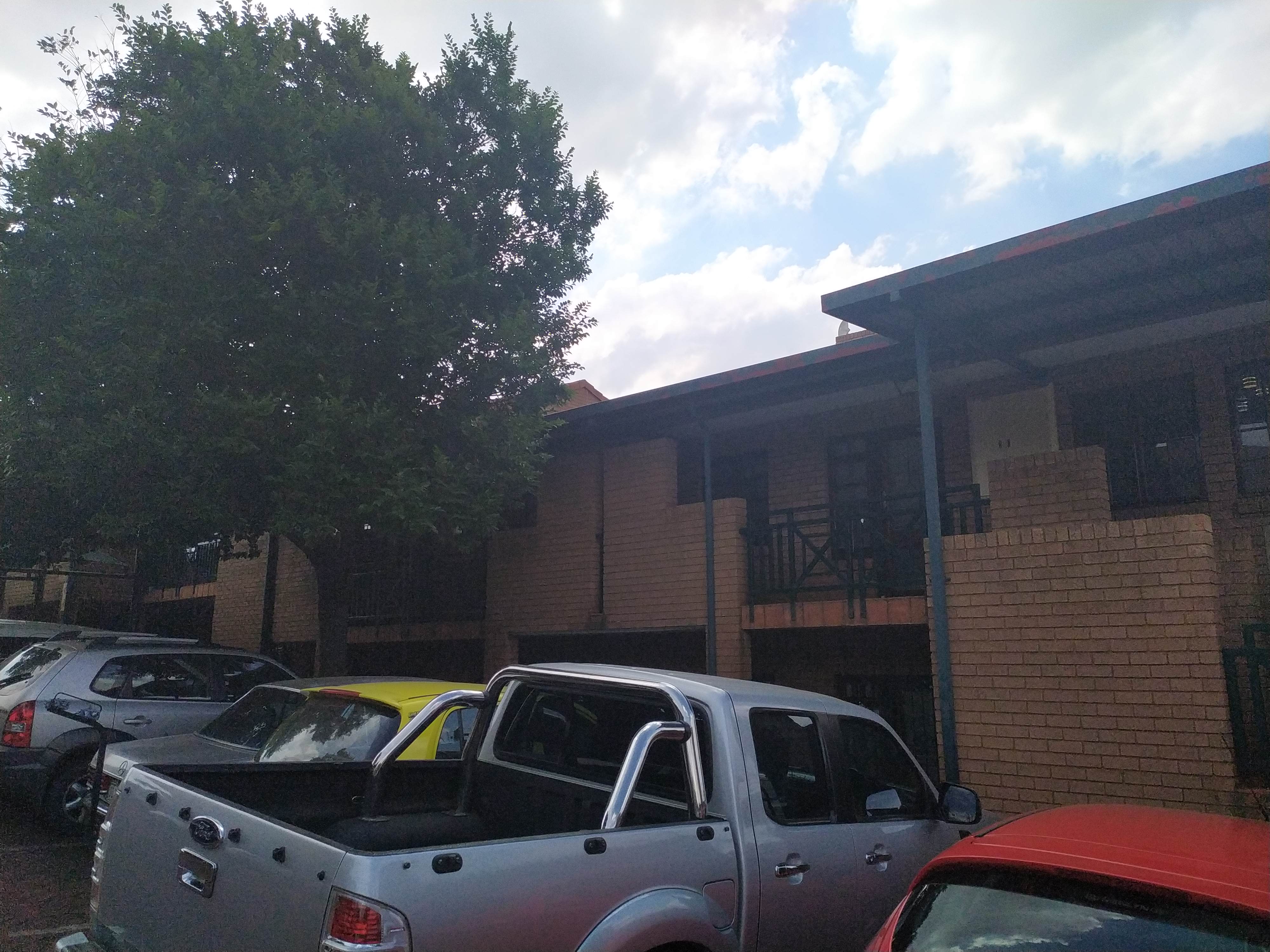 101m² Office Space to rent at Uitzicht Park in Highveld