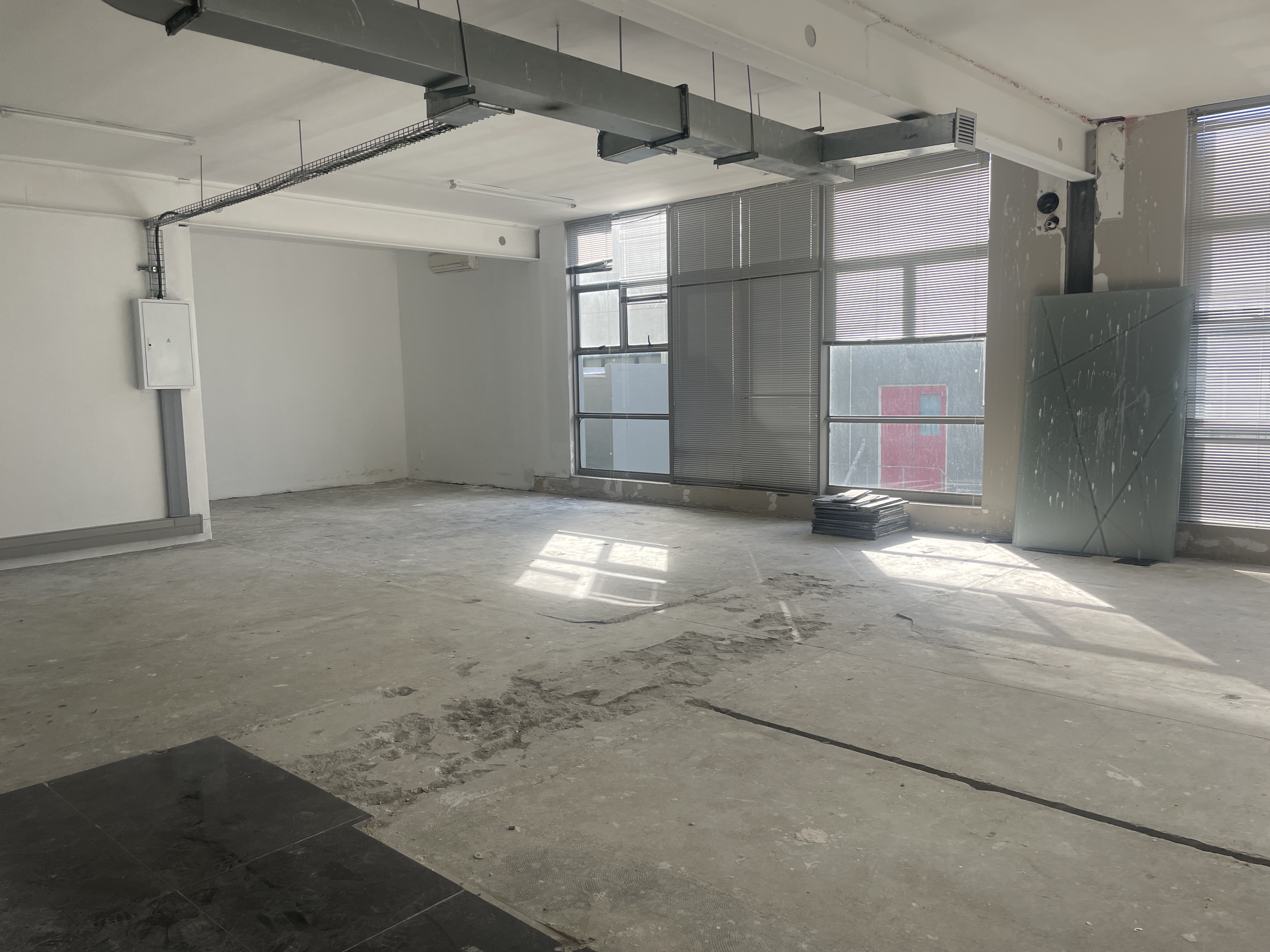 241m² Office Space to rent at Upper East Side in Salt River
