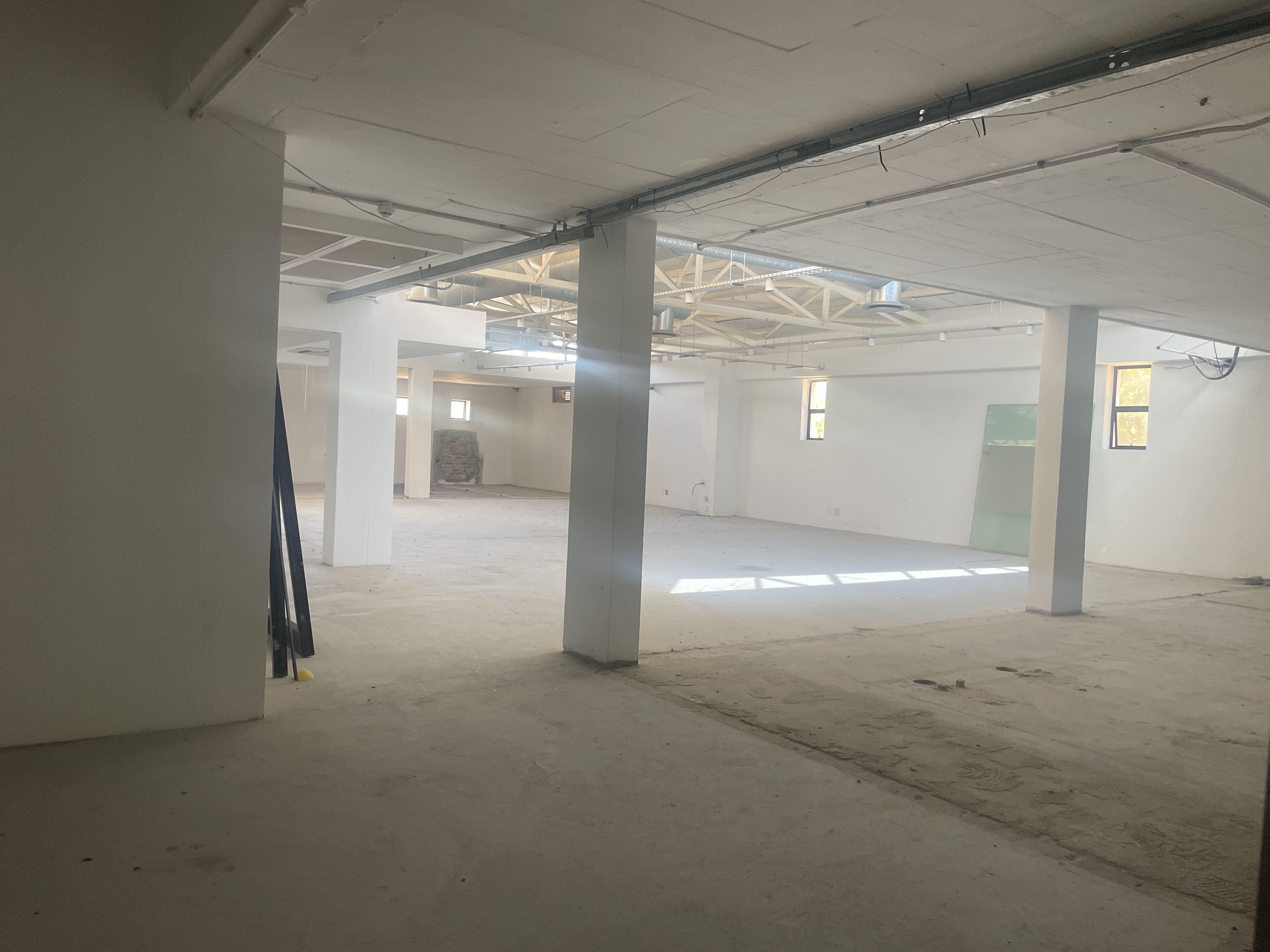 Retail Shops to rent at Westlake Lifestyle Centre in Westlake