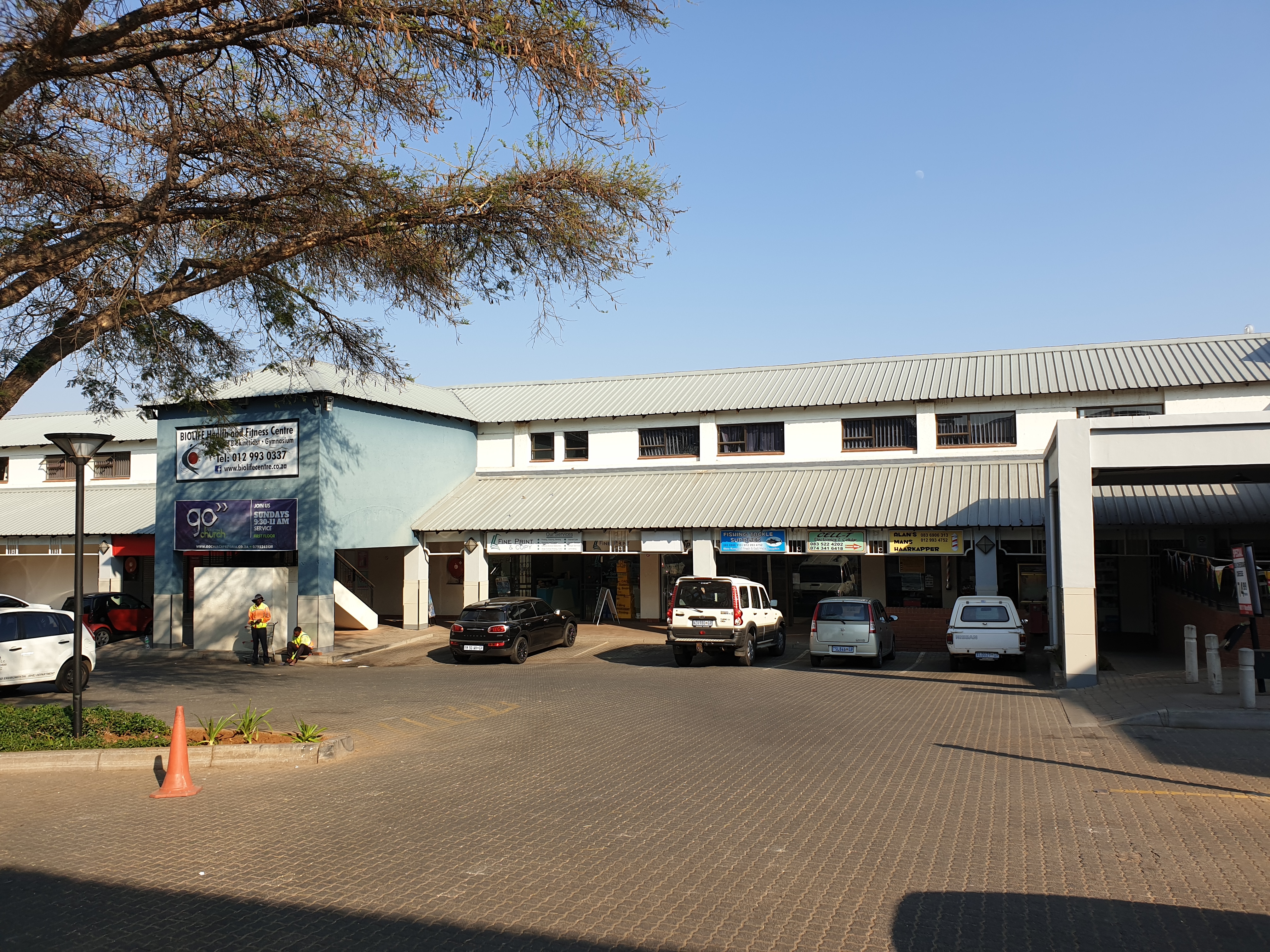 Office Space to rent at Woodhill Park Shopping Centre in Garsfontein