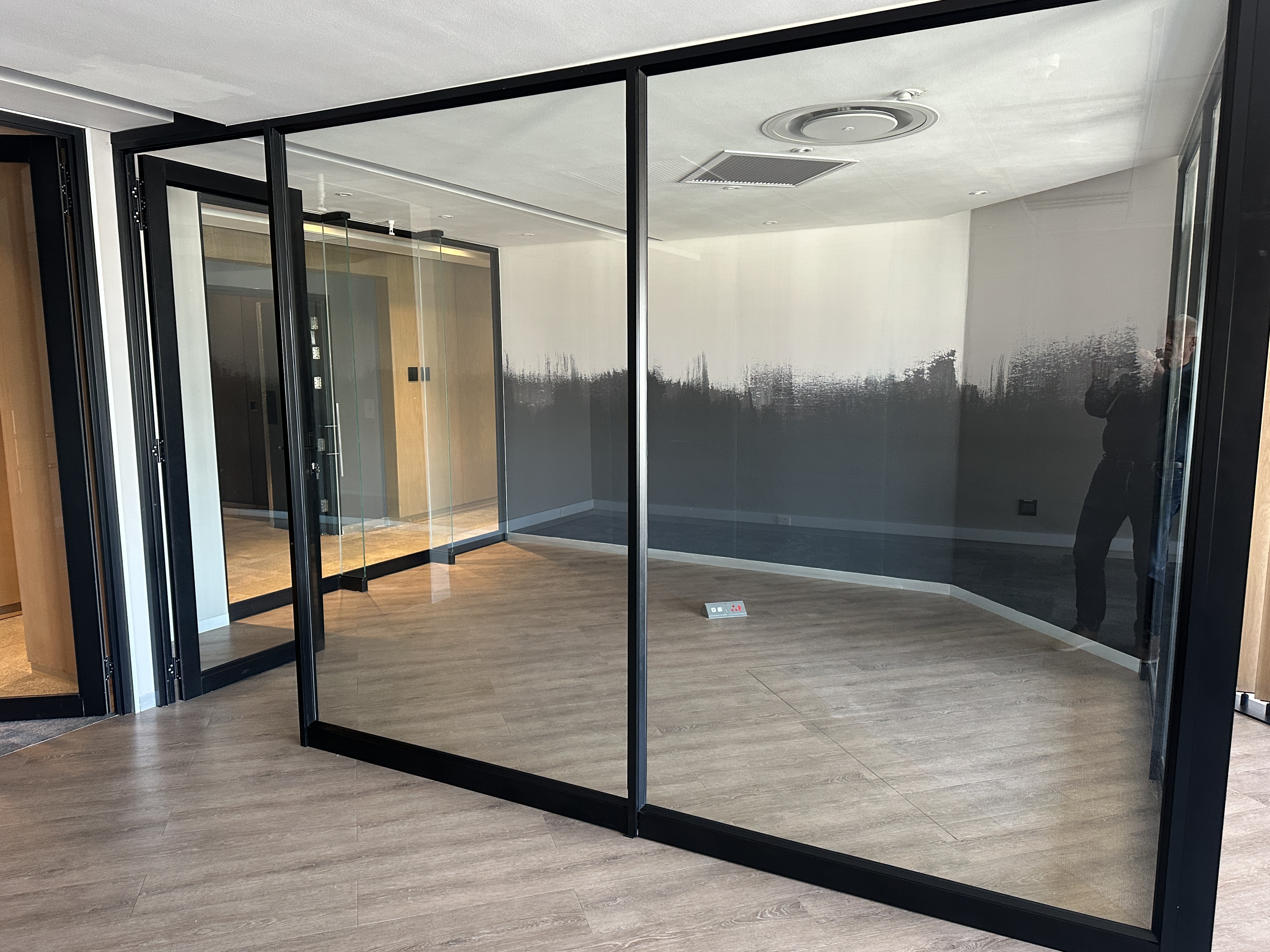 89m² Office Space to rent at 1 Thibault in Cape Town CBD