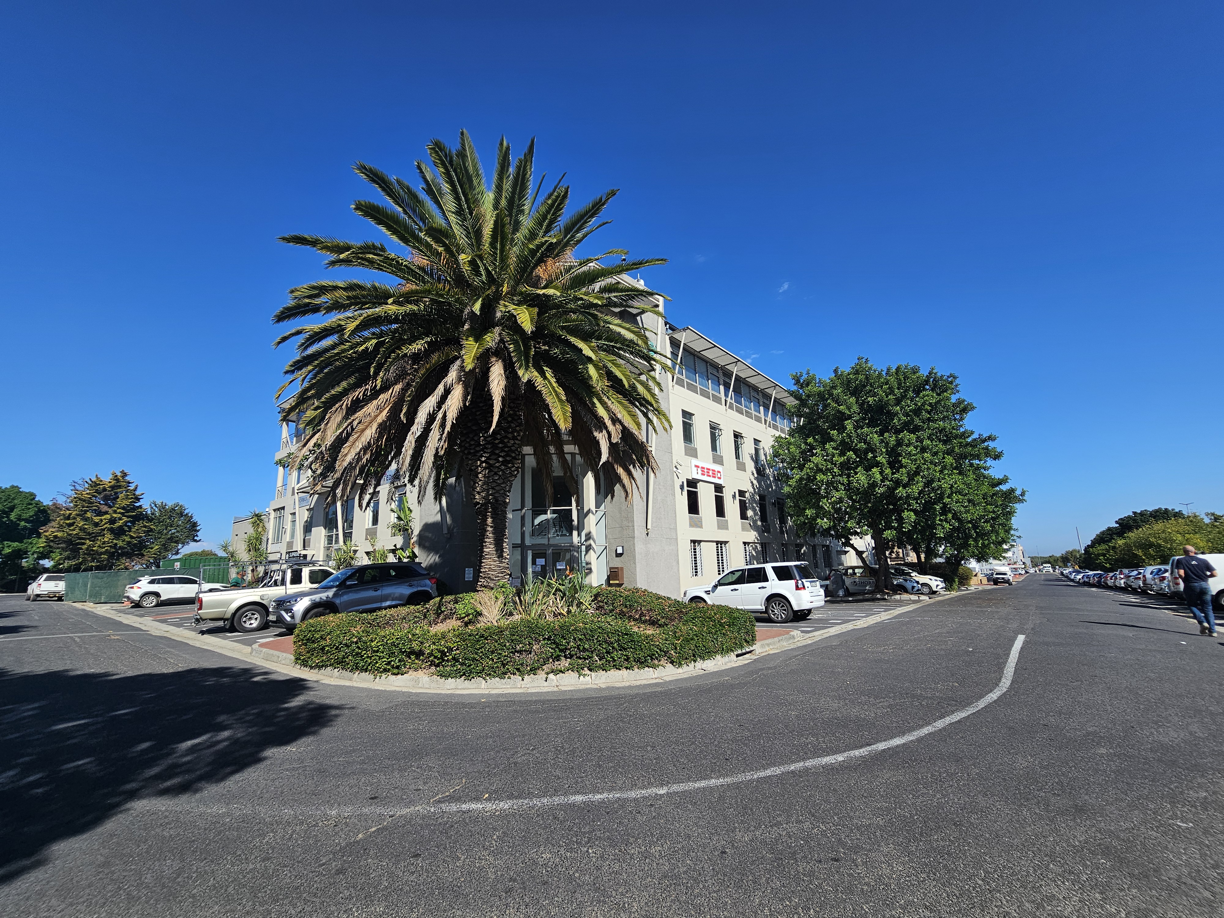 Office Space to rent at 142 Edward Street in Bo Oakdale