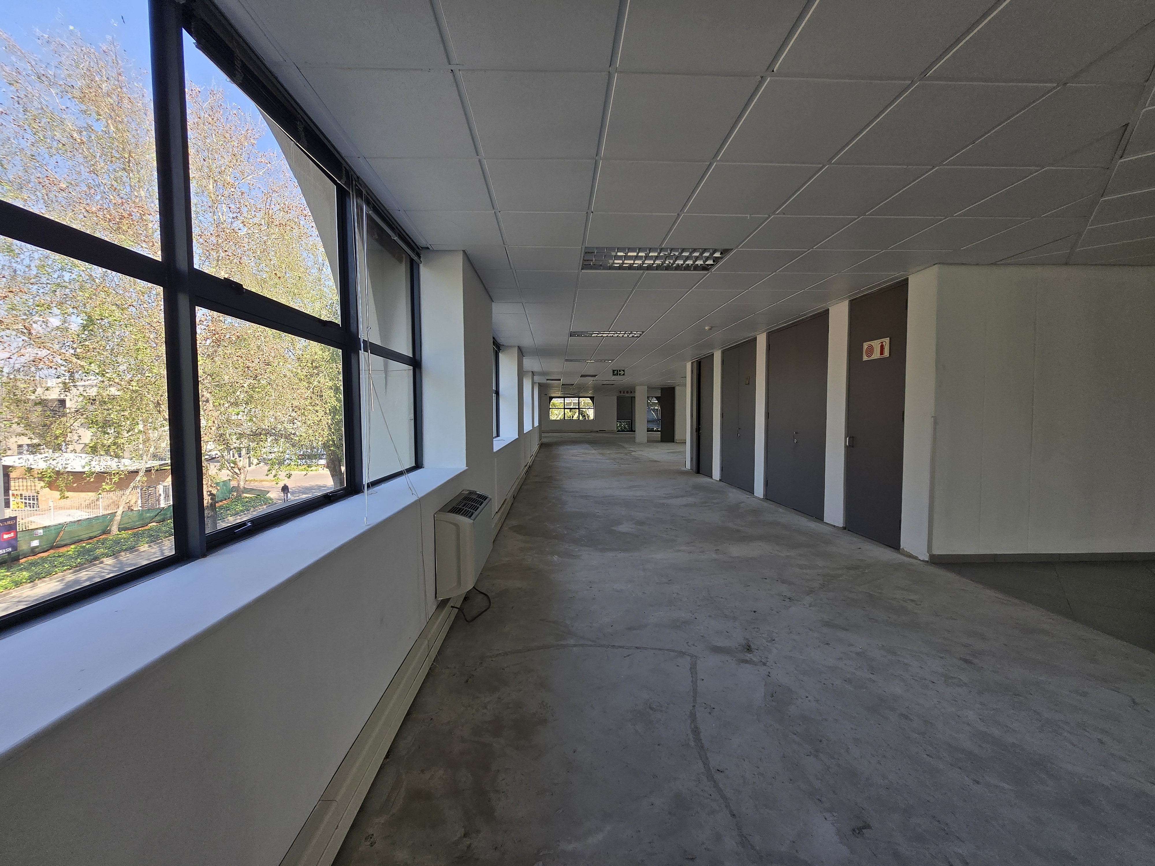 7 259m² Office Space to rent at 17 Fricker Road Illovo in Illovo
