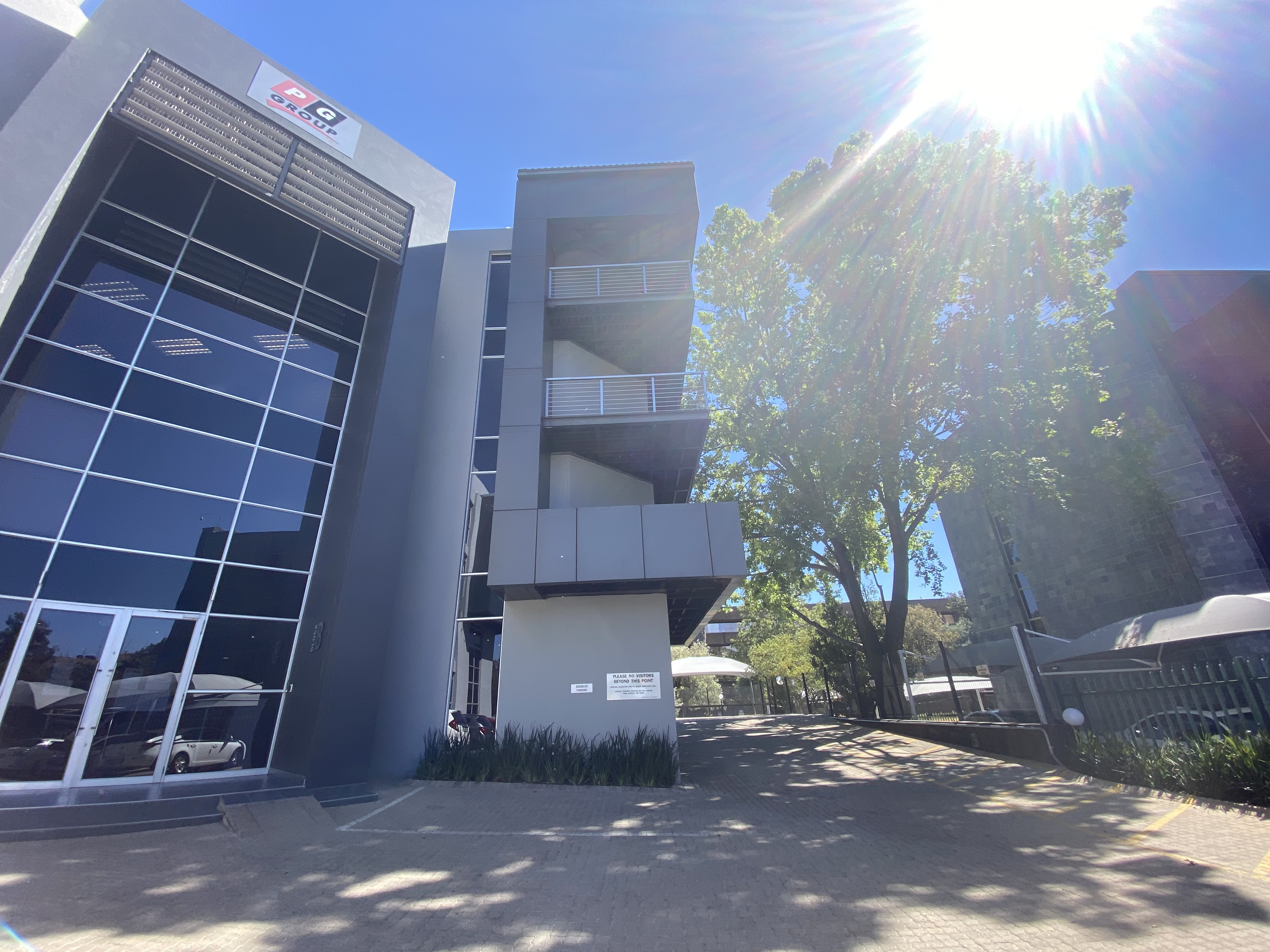 Office Space to rent at 18 Skeen Boulevard in Bedfordview