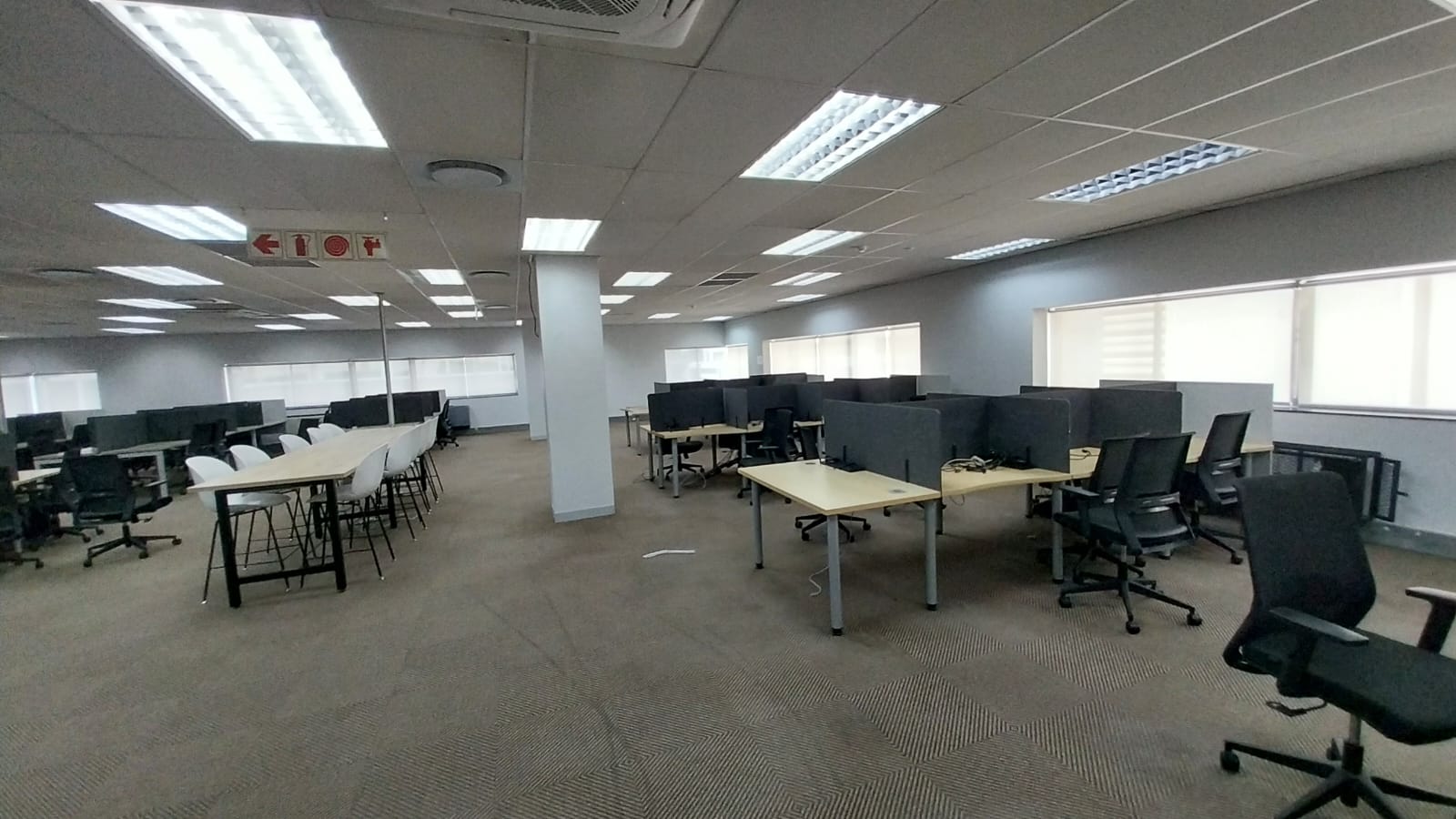 1 516m² Office Space to rent at 22 Long Street in Cape Town CBD