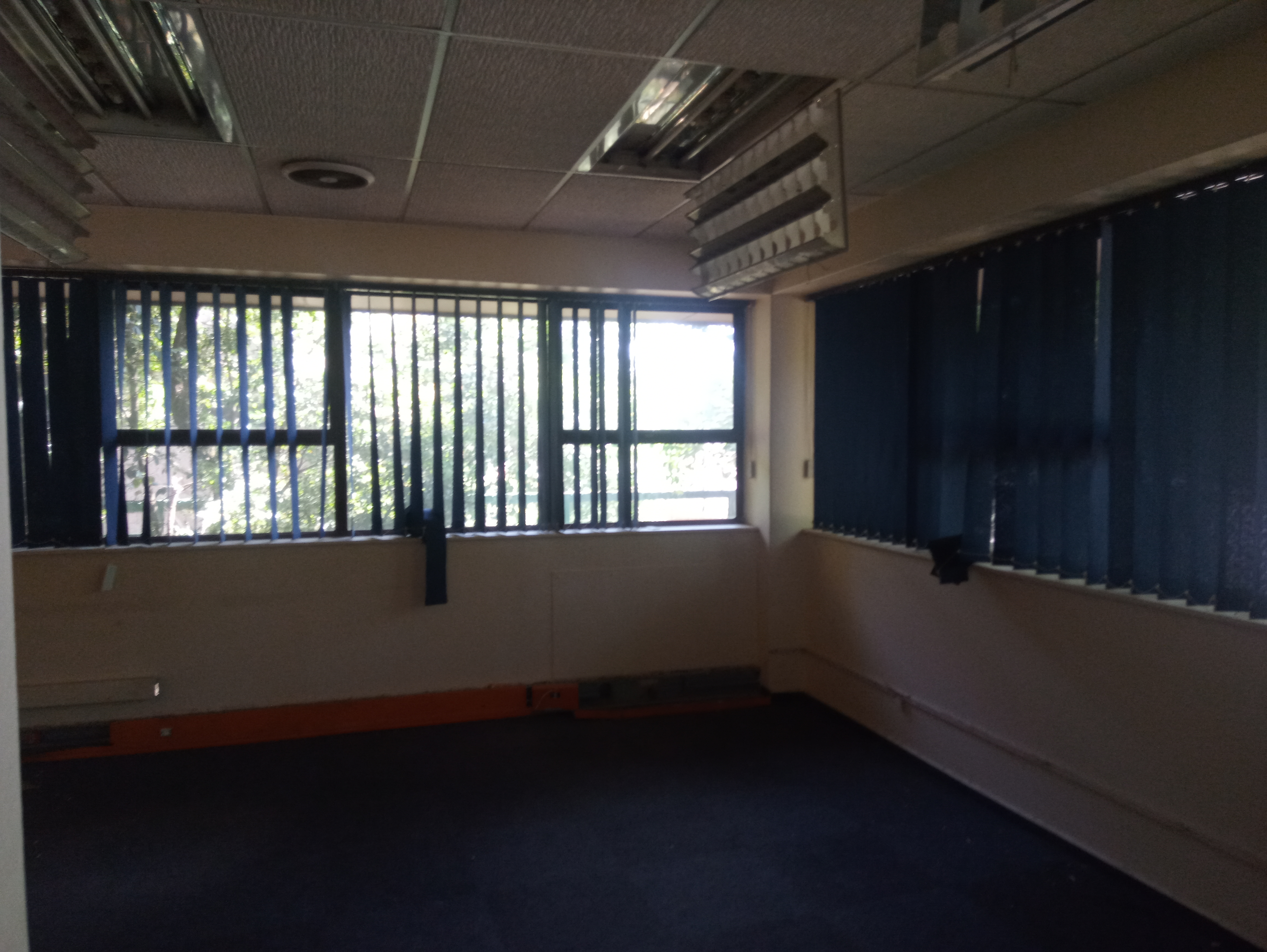 684m² Office Space to rent at Crystal Capital in Ferndale