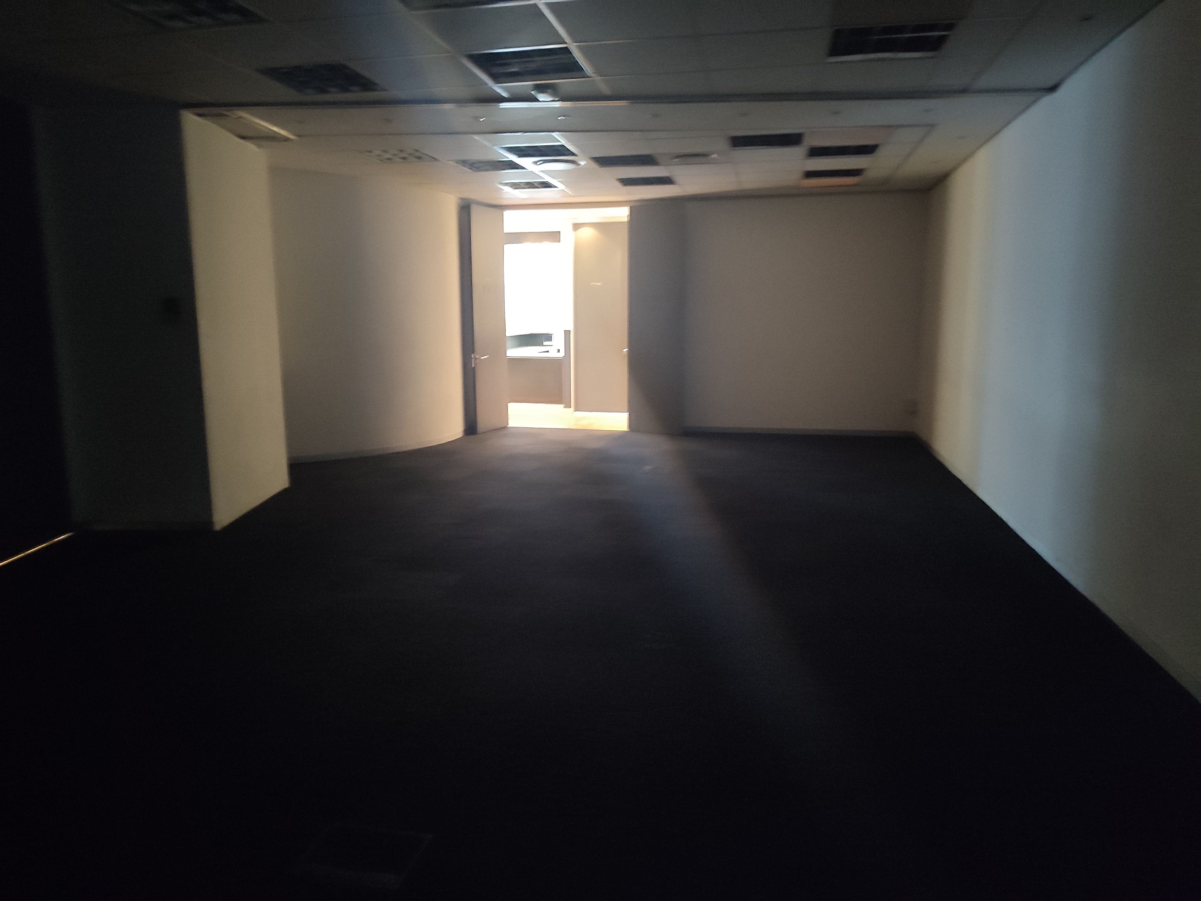 657m² Office Space to rent at 52 Loop Street in Cape Town CBD