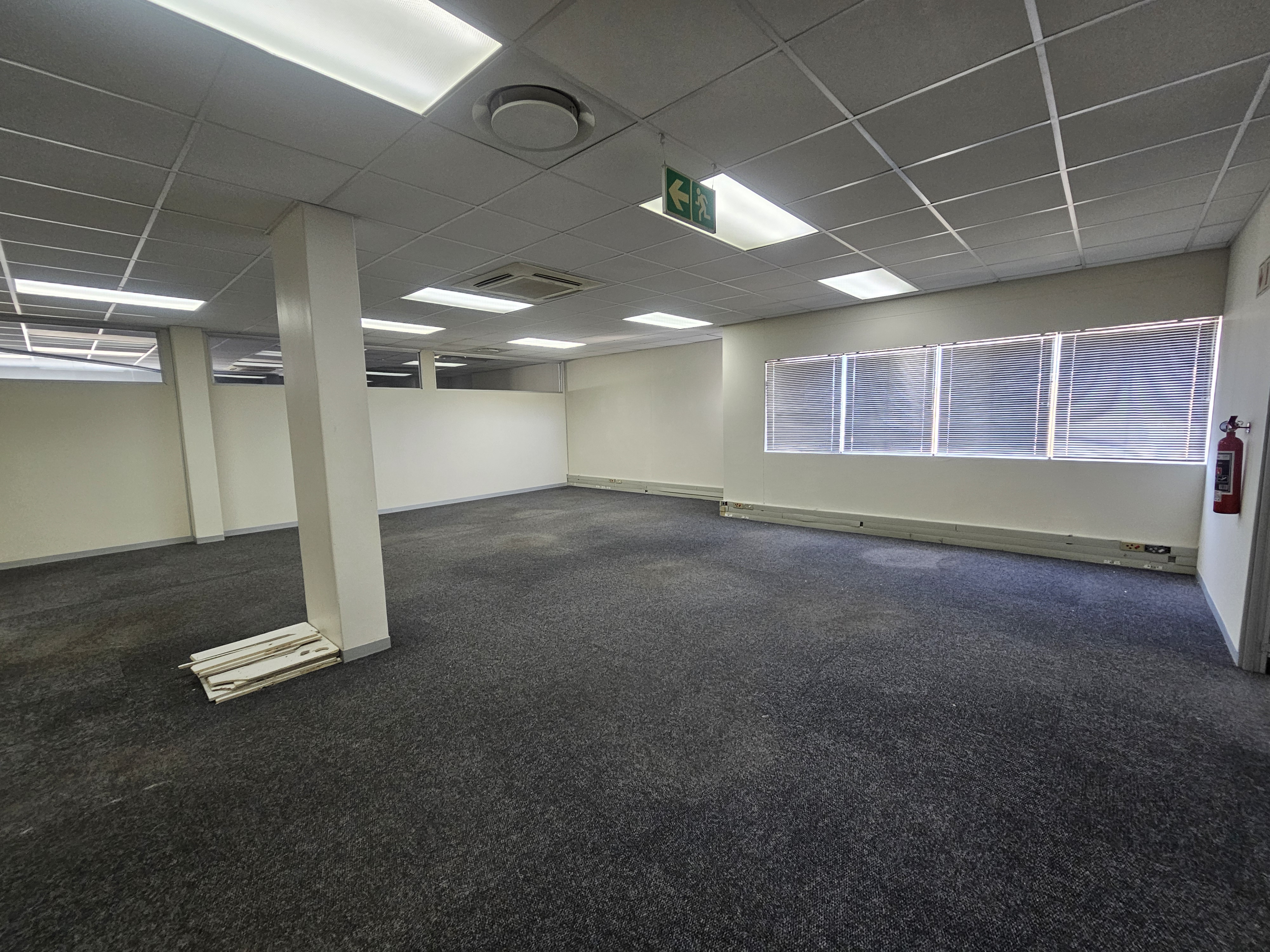 858m² Office Space to rent at Bloemhof in Bo Oakdale