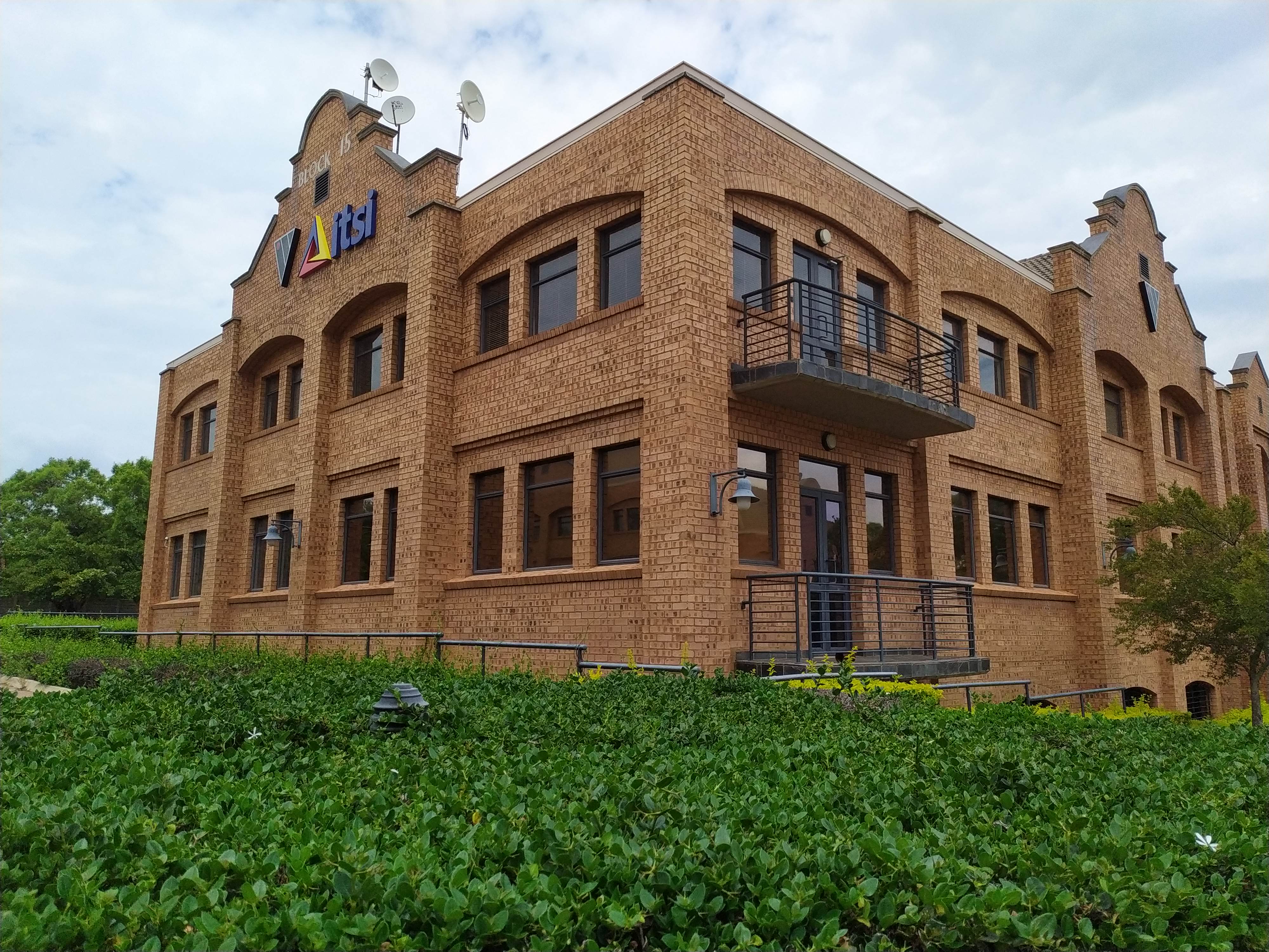 Office Space to rent at Boardwalk  Office Park - Phase 8 - Block 15 in Faerie Glen