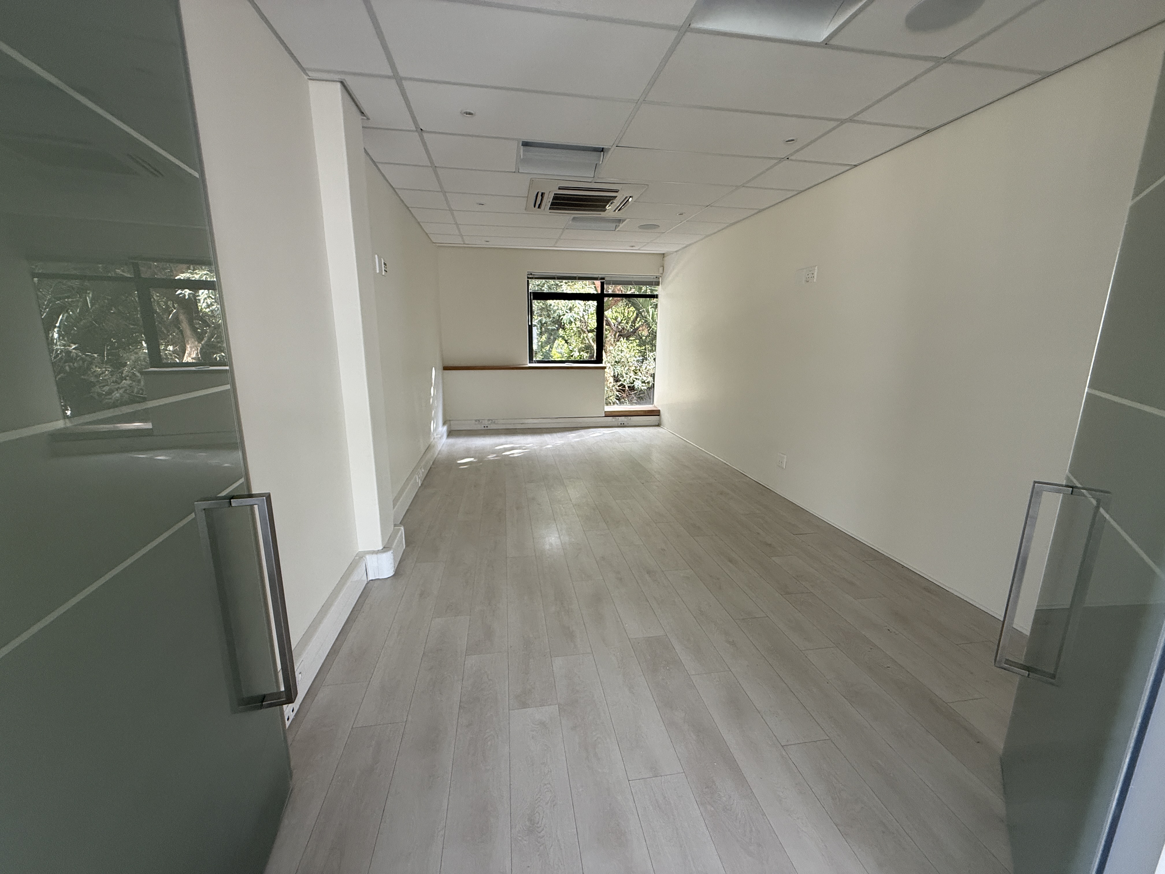 415m² Office Space to rent at Boundary Terraces in Newlands