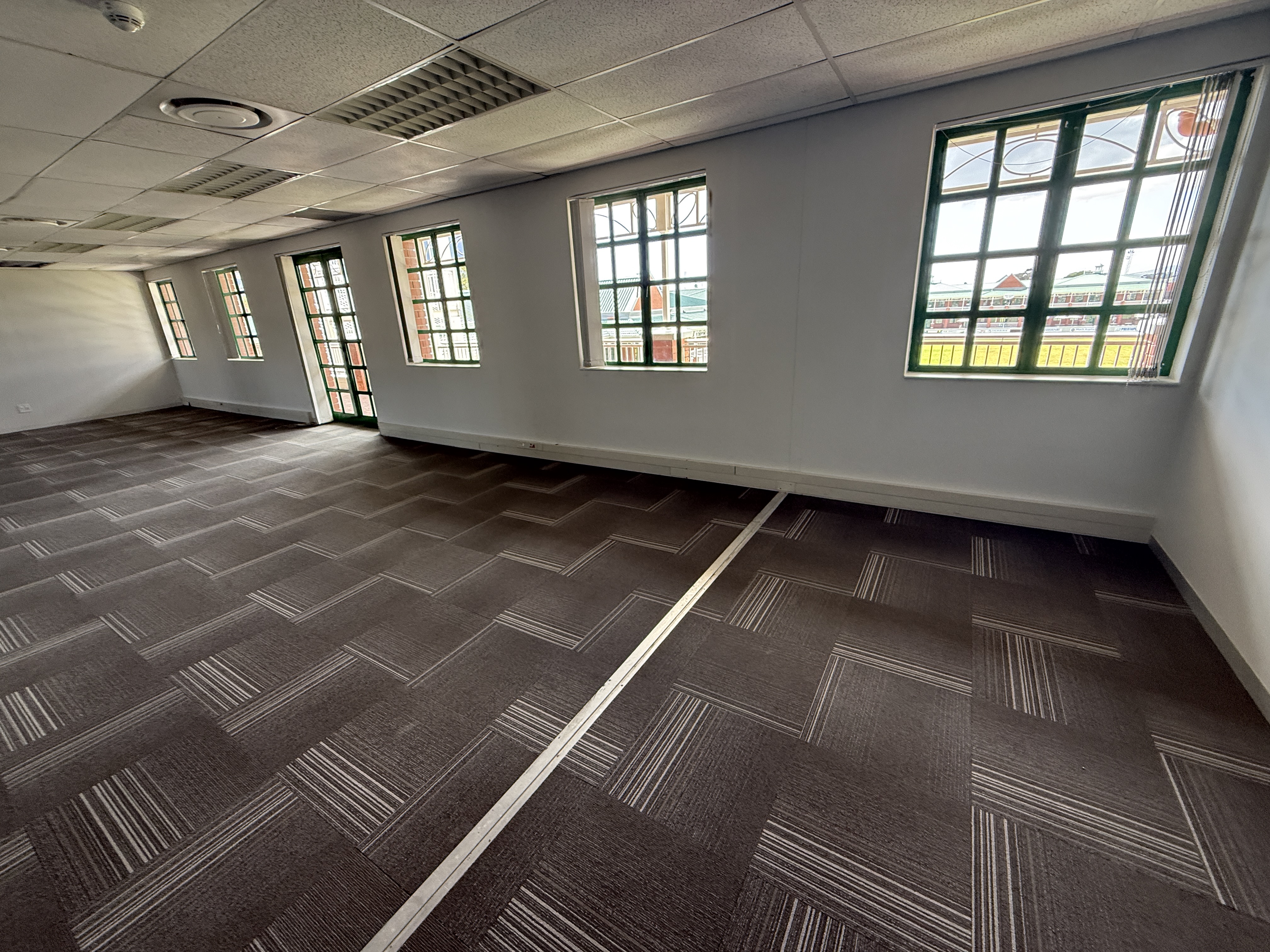 128m² Office Space to rent at Brookside Office Park in Claremont