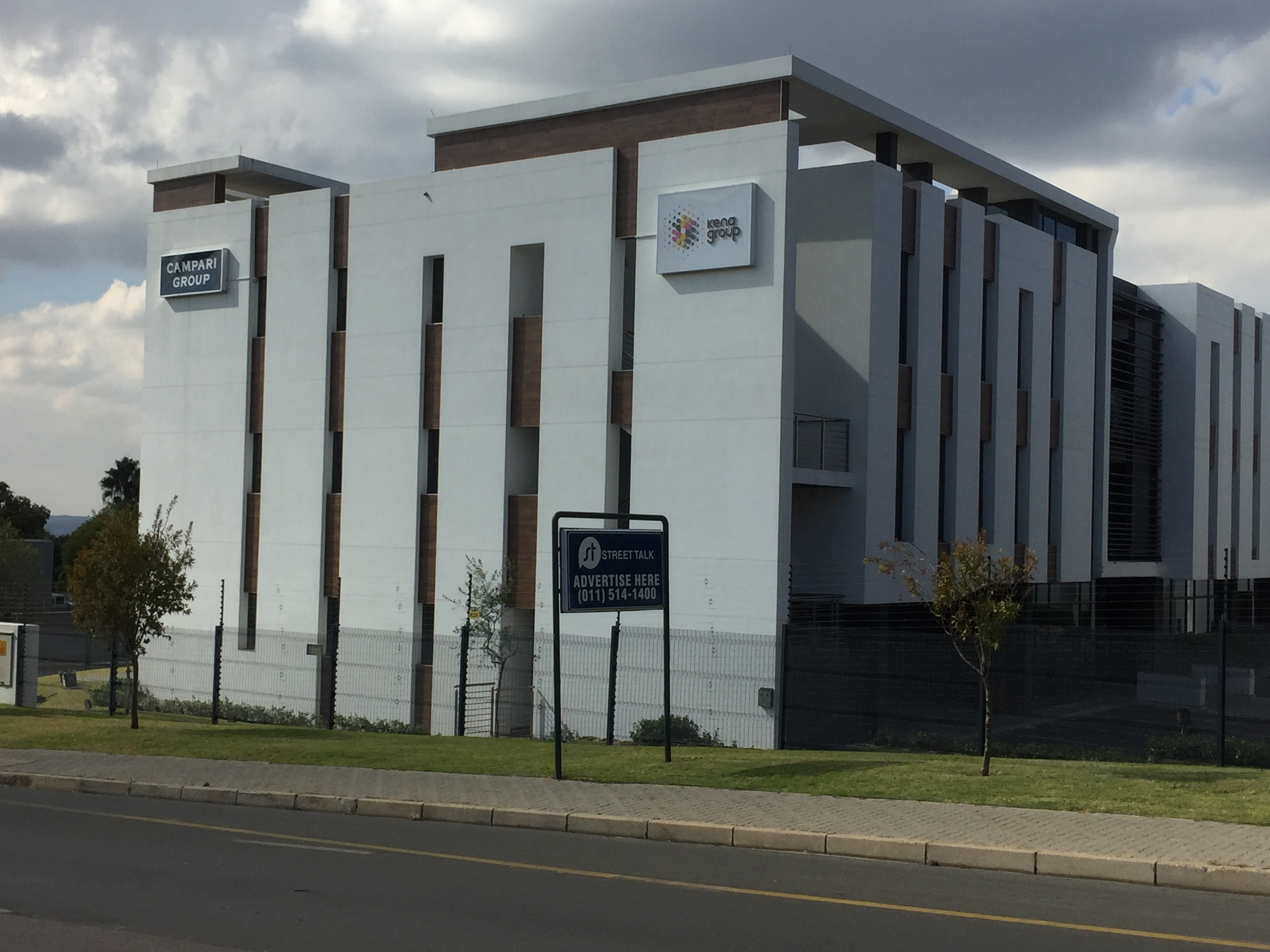 Office Space to rent at Bryanston Main Straight in Bryanston