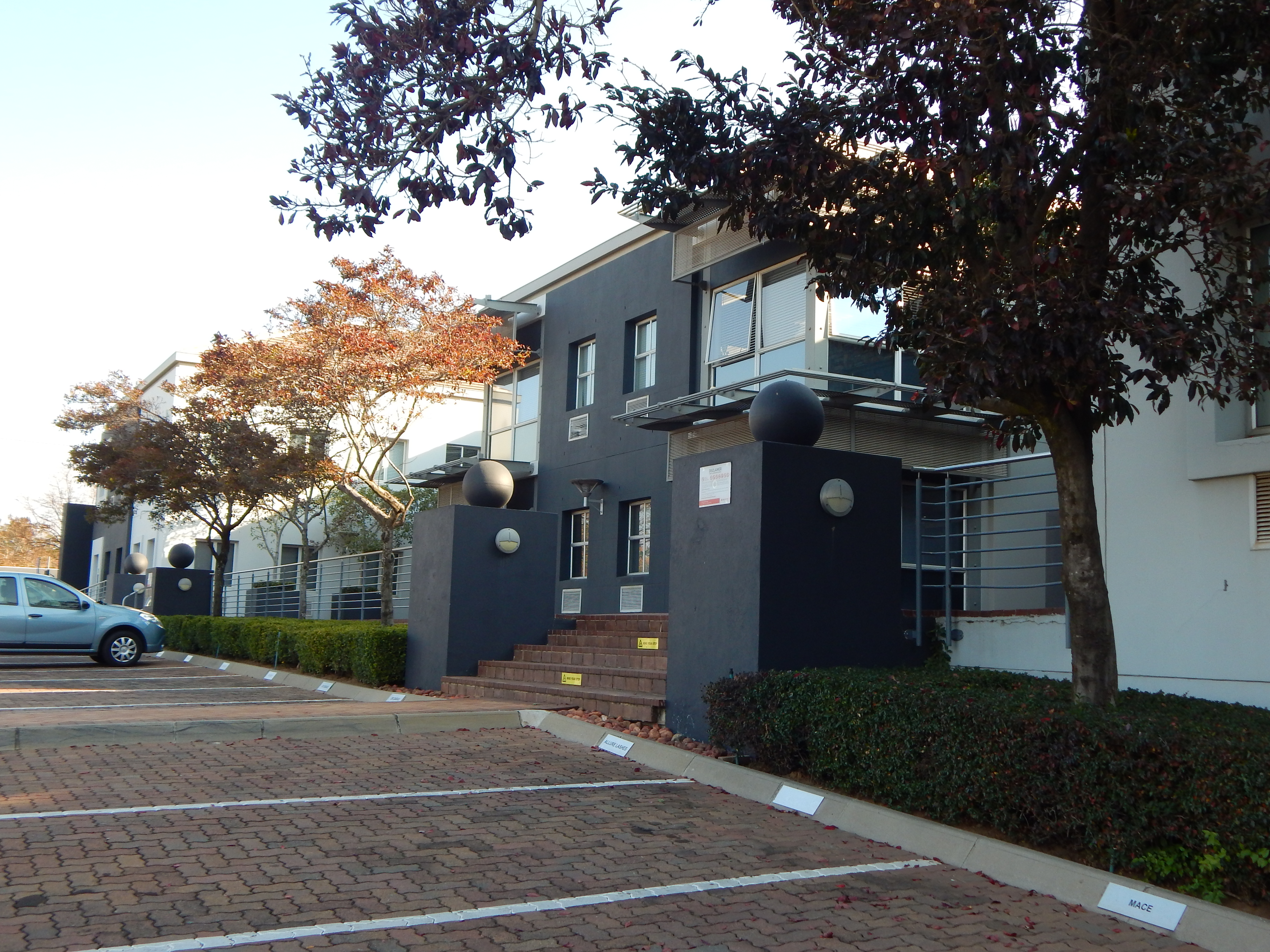 Office Space to rent at Bryanston Place in Bryanston